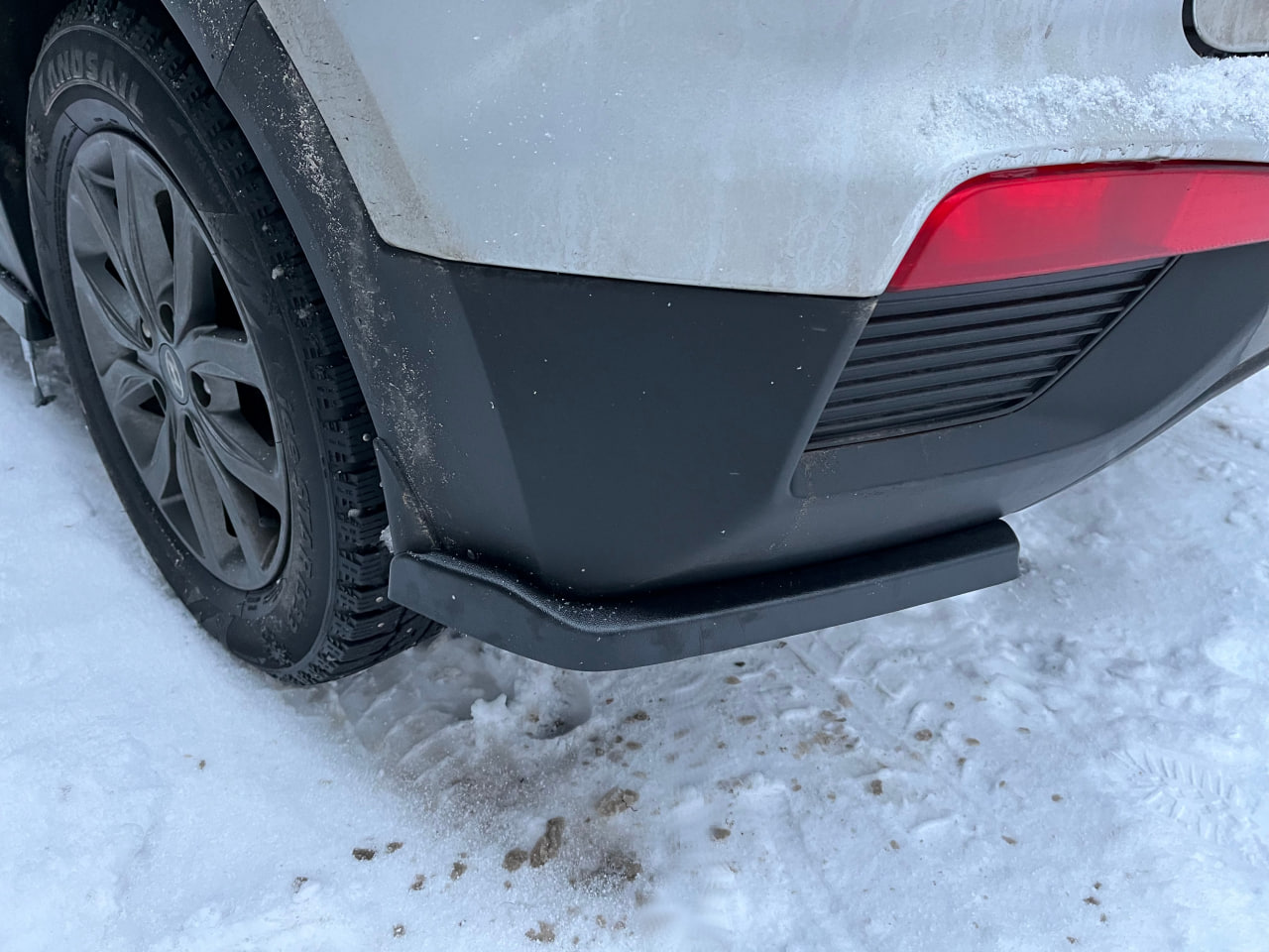 картинка Сплиттеры заднего бампера Hyundai Creta 1 vonard customs 