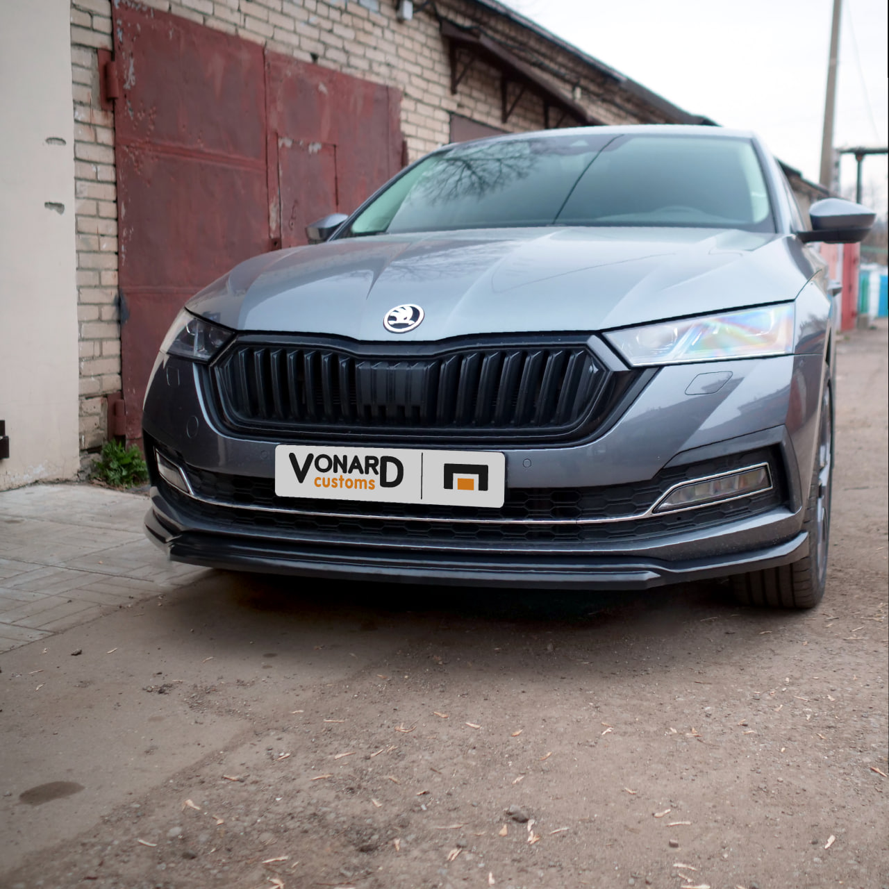 картинка Сплиттер переднего бампера Skoda Octavia 4 A8 V2 vonard customs 