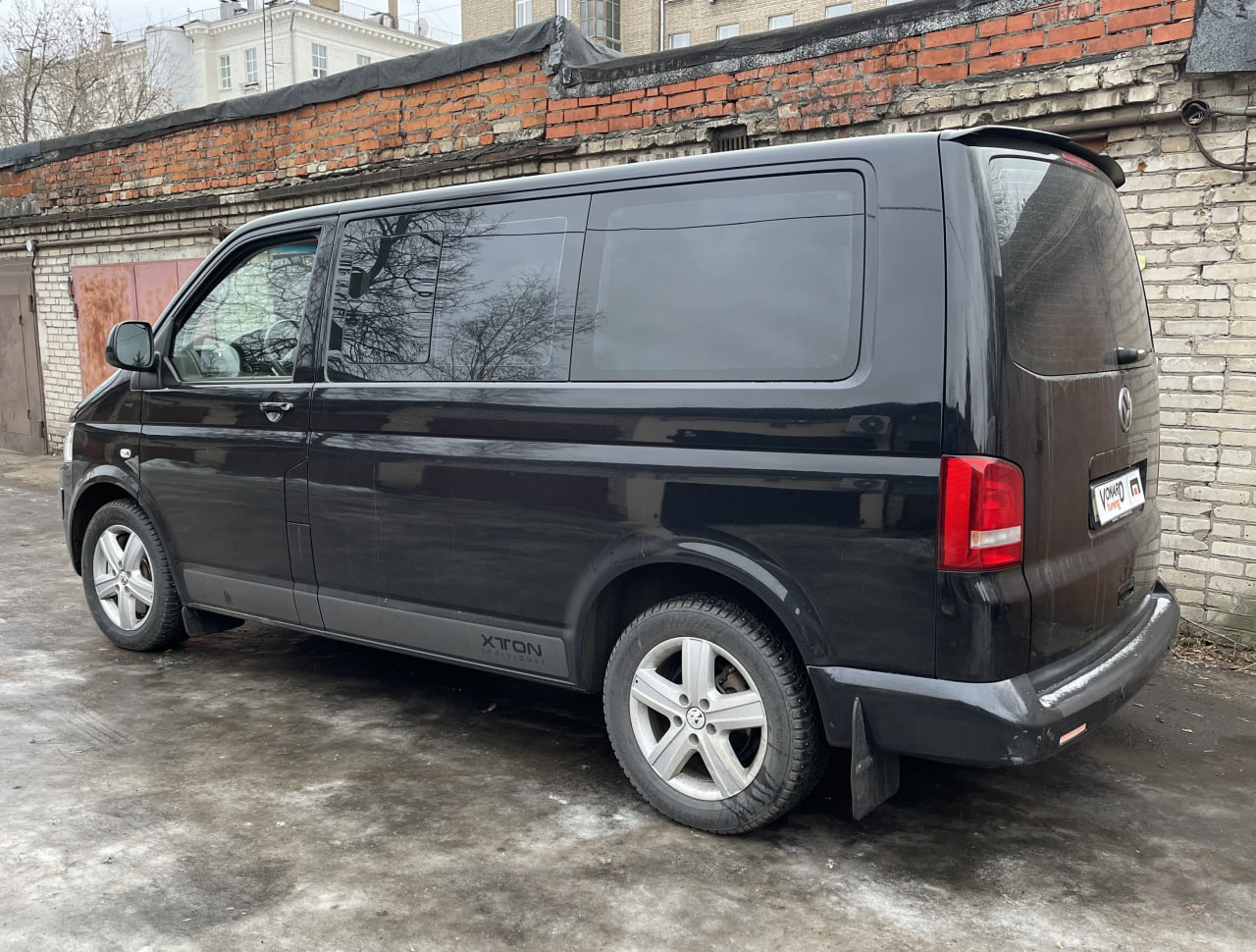 картинка Спойлер лезвие крышки багажника VW T5 / T5.1 vonard customs 