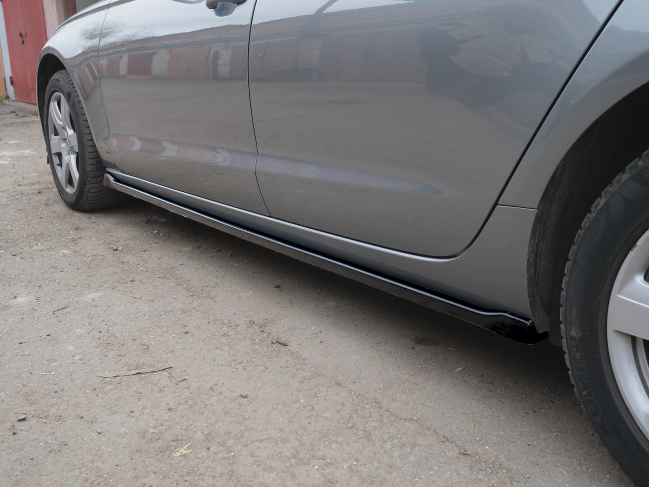 картинка Лезвия под пороги Audi A6 C7 дорест. стандарт vonard customs 