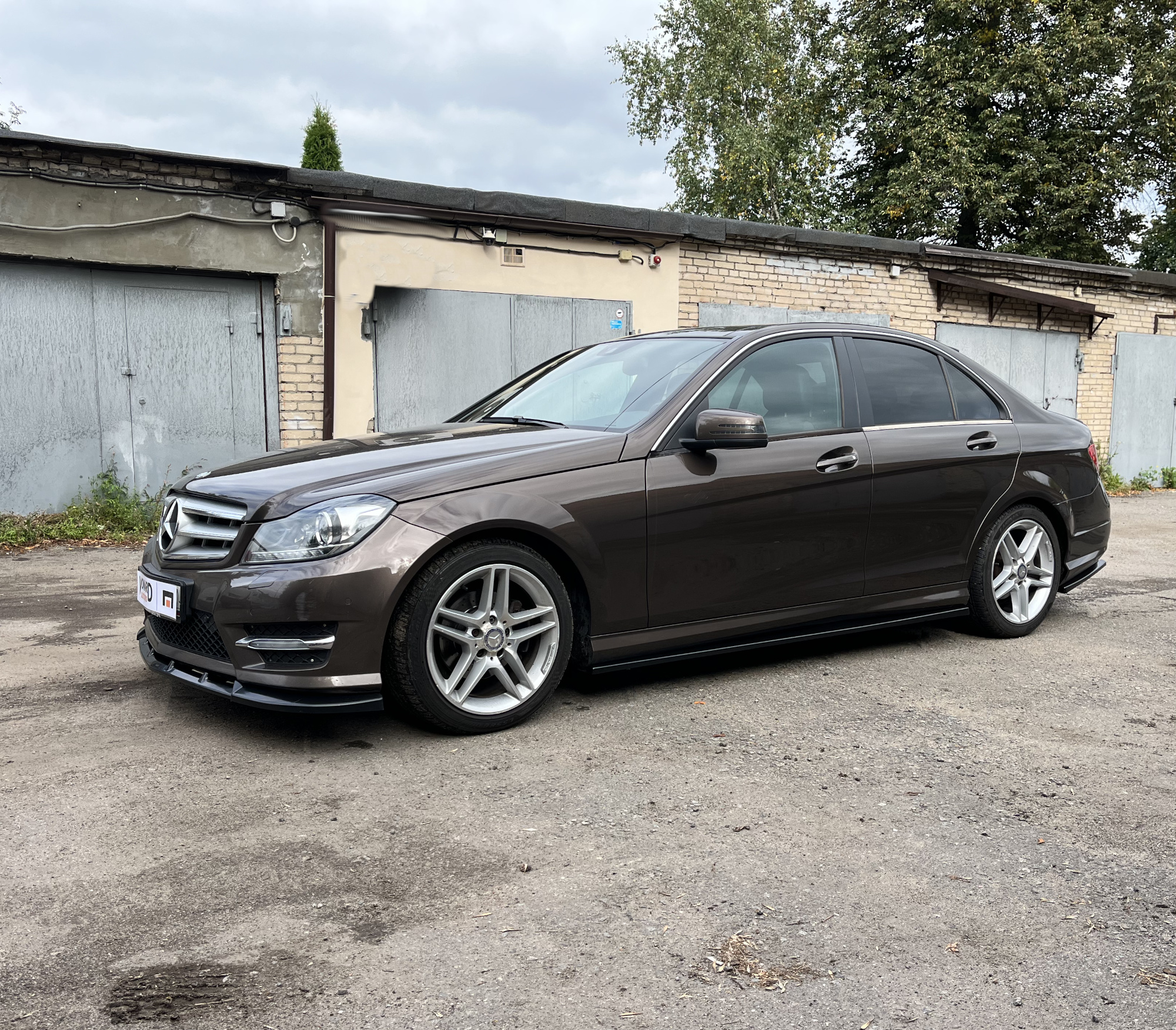 картинка Сплиттер переднего бампера Mercedes C W204 рест. vonard customs 