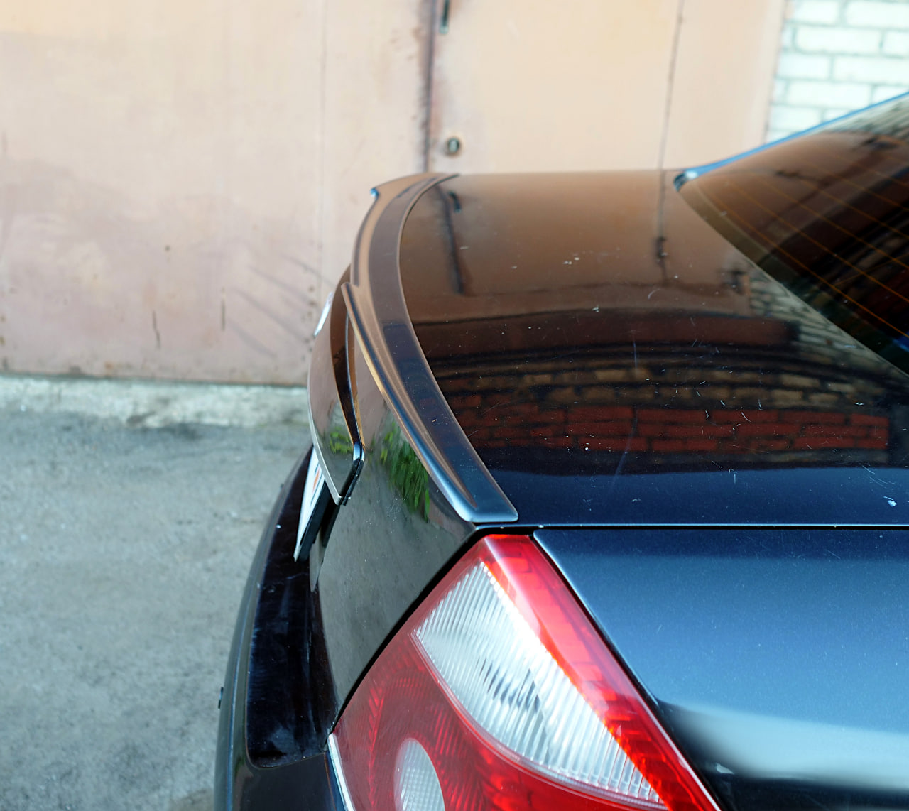 картинка Спойлер лезвие крышки багажника Ford Mondeo 3 - под покраску vonard customs 