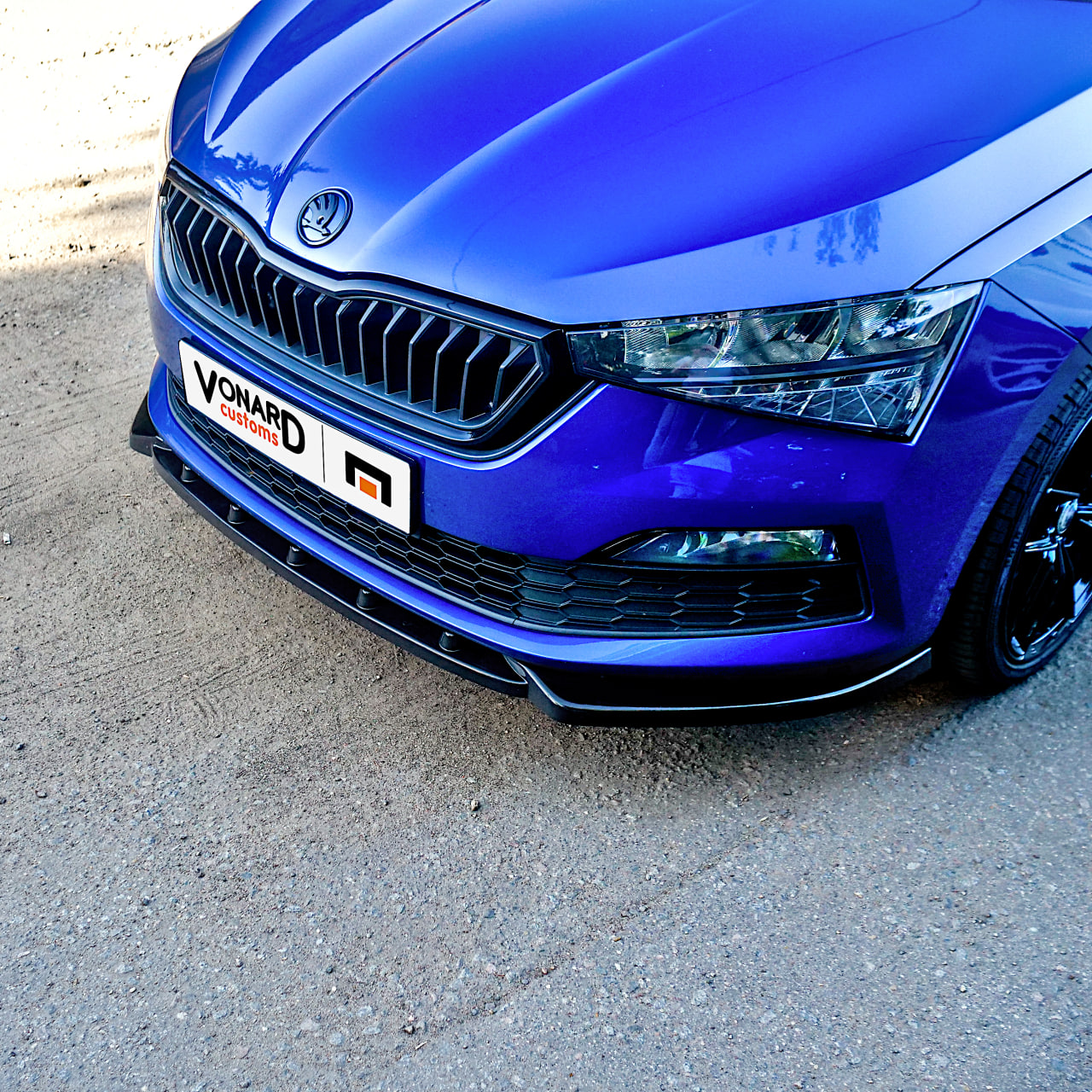 картинка Сплиттер переднего бампера Skoda Rapid 2 vonard customs 