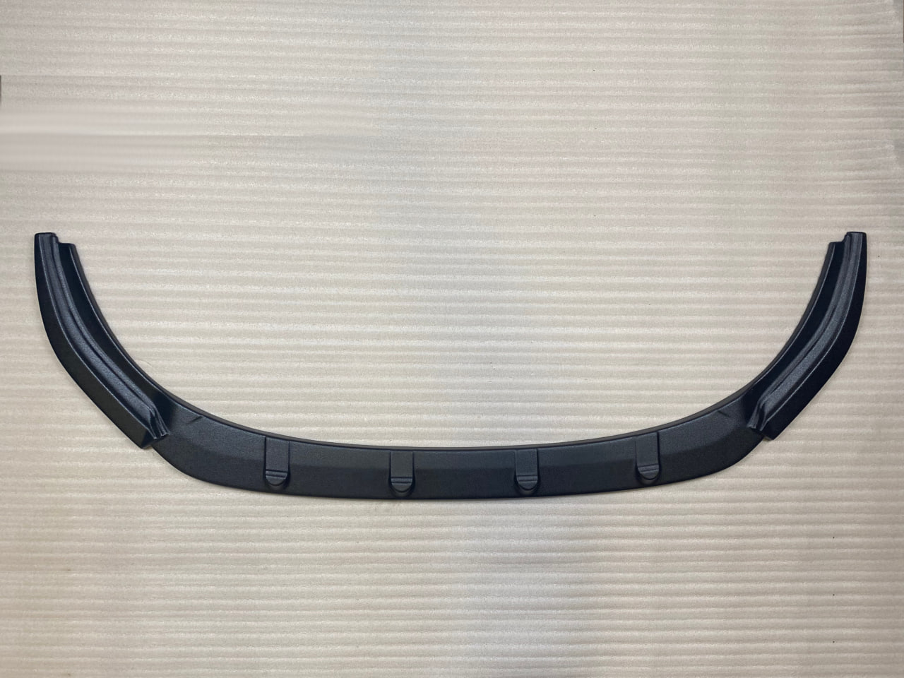 картинка Сплиттер переднего бампера VW Polo 5 рест. седан - текстура vonard customs 