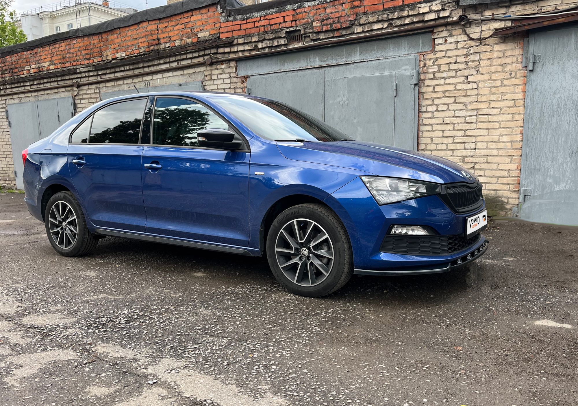 картинка Сплиттер переднего бампера Skoda Rapid 2 - текстура vonard customs 