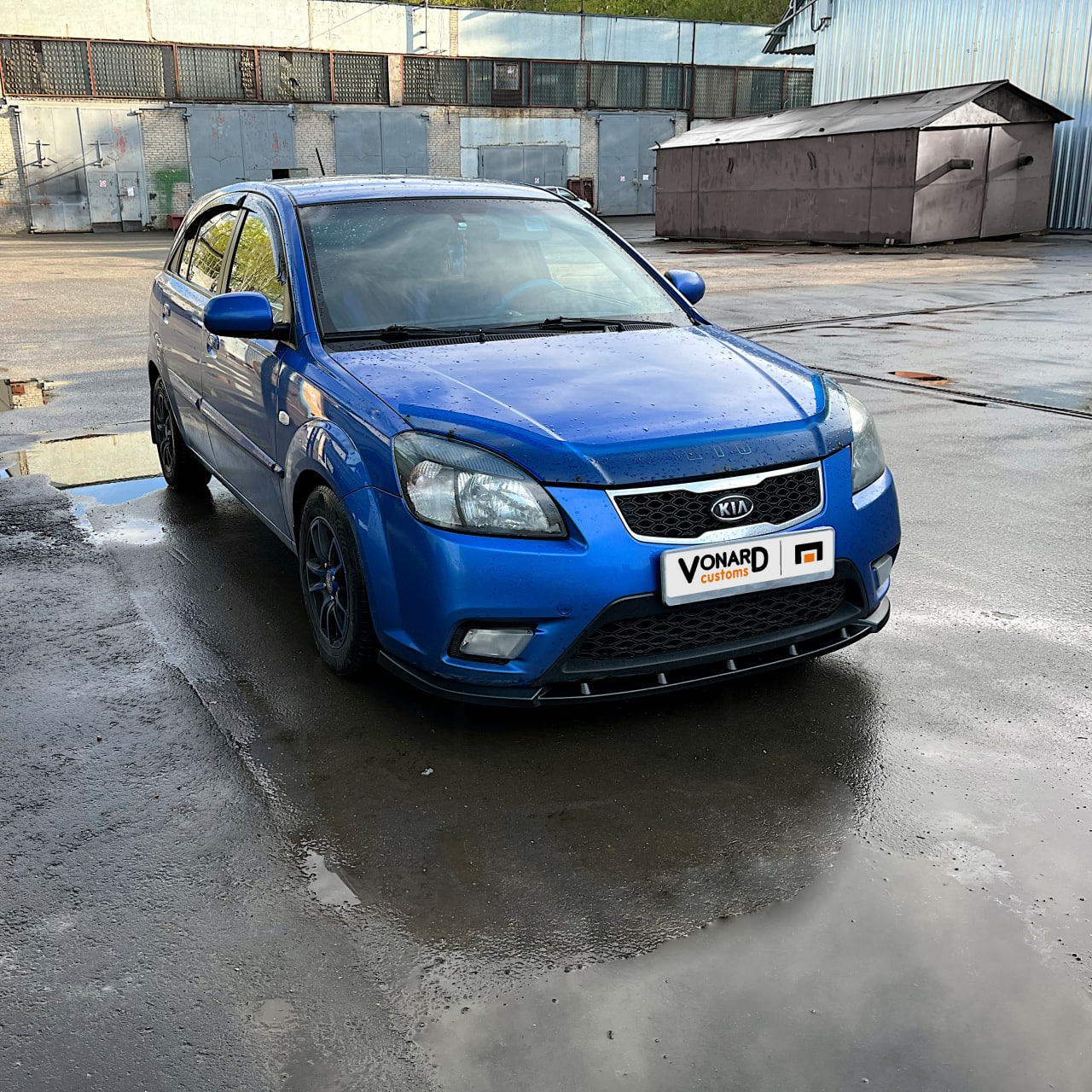 картинка Сплиттер переднего бампера Kia Rio 2 рест. - текстура vonard customs 