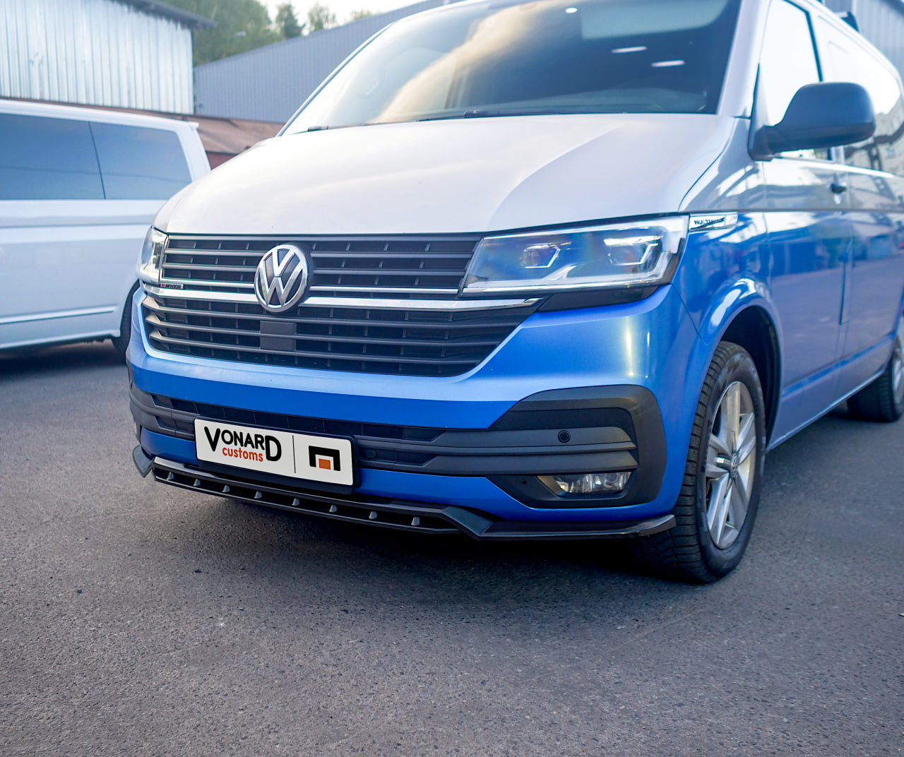 картинка Сплиттер (двойной) переднего бампера VW T6.1 (ver. 4) vonard customs 