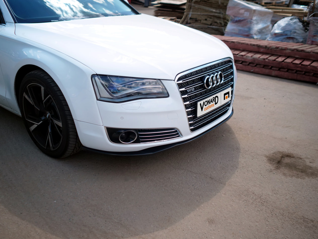 картинка Сплиттер переднего бампера Audi A8 D4 дорест. - под покраску vonard customs 