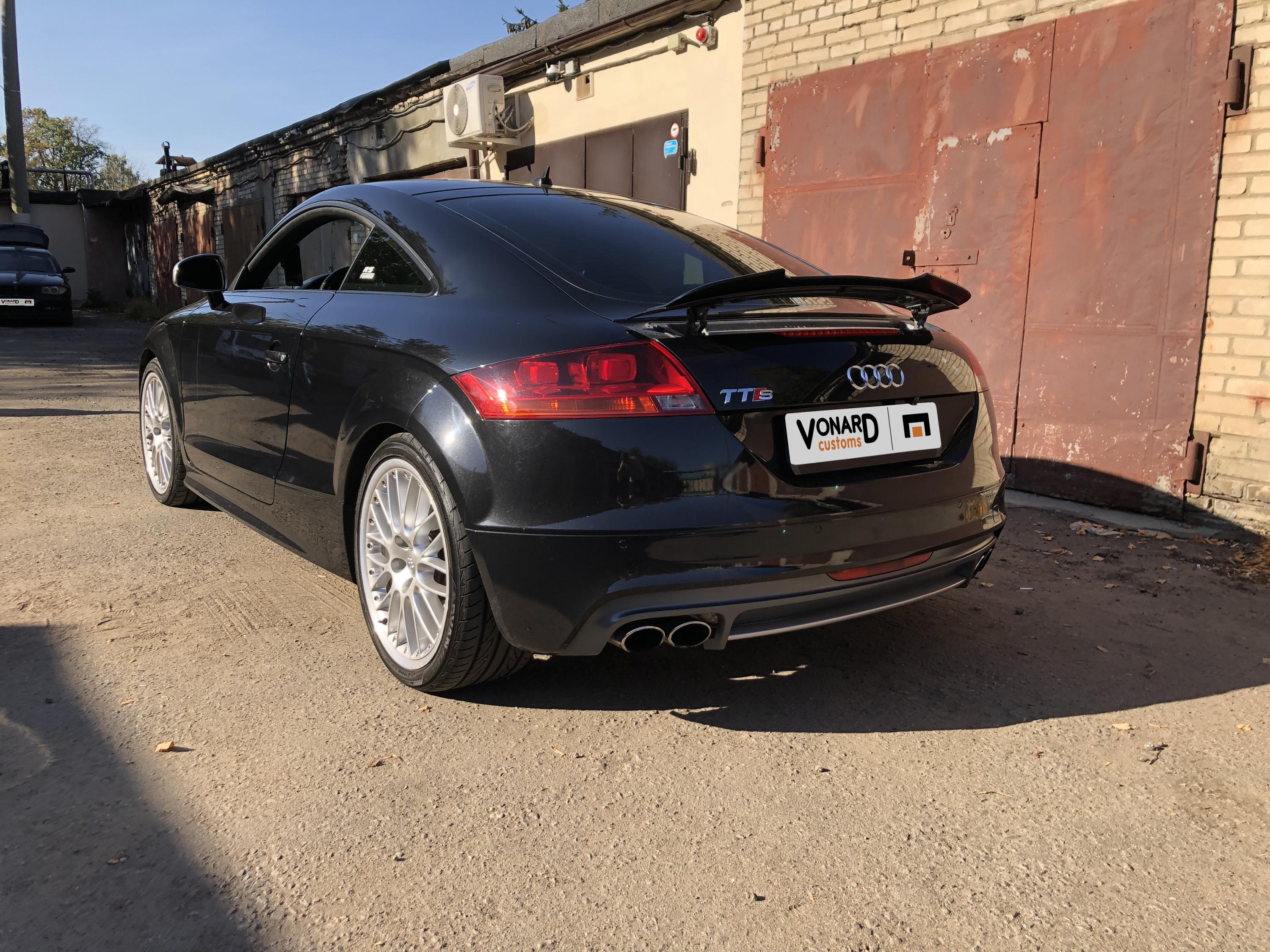 картинка Спойлер лезвие крышки багажника Audi TT 2 8J vonard customs 