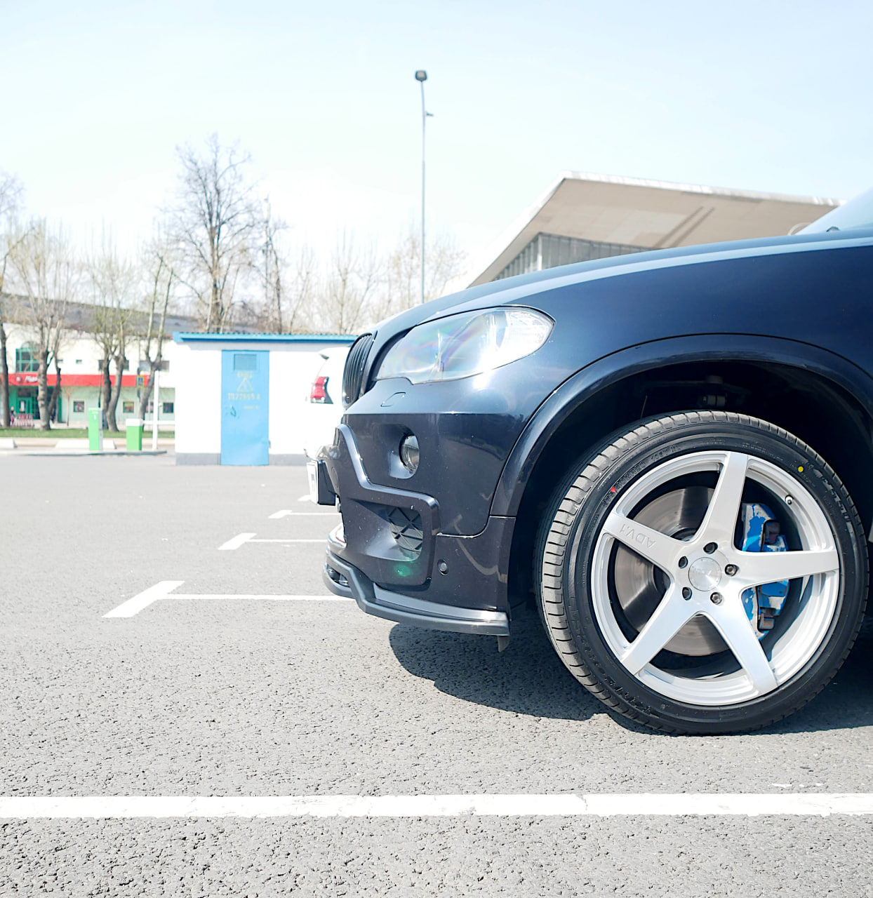 картинка Сплиттер переднего бампера BMW X5 E70 M-Pack (двойной) vonard customs 