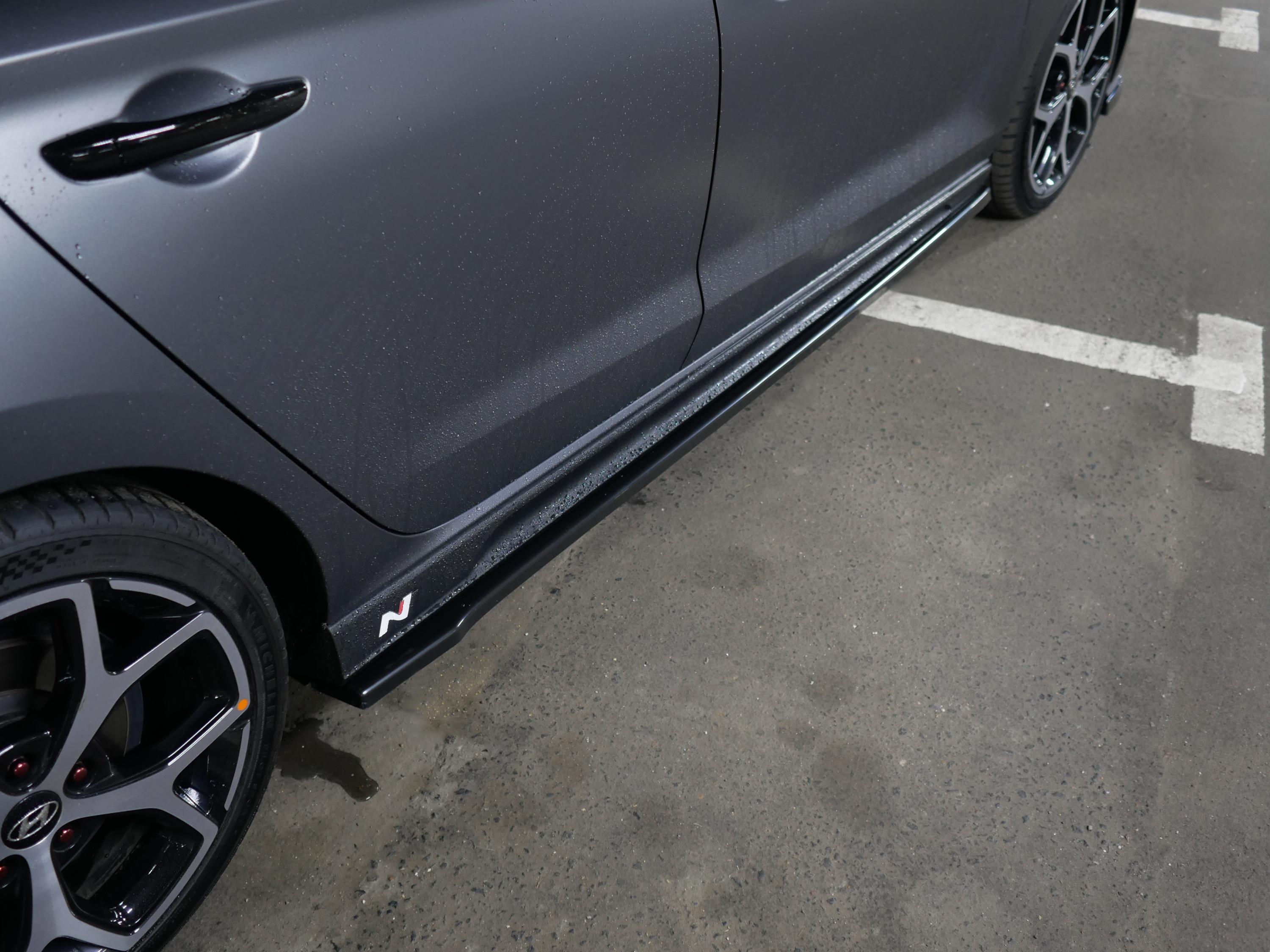 картинка Лезвия под пороги Hyundai I30N vonard customs 
