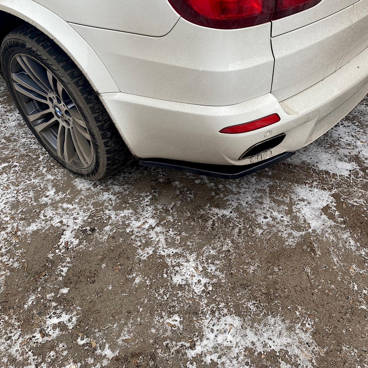 картинка Сплиттеры заднего бампера BMW X5 E70 M-pack V2 vonard customs 
