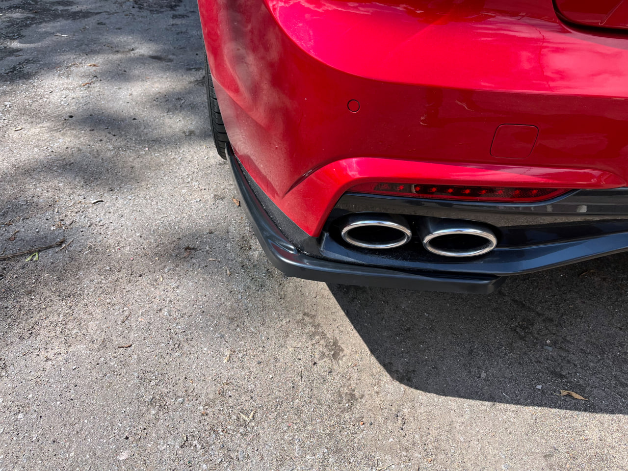 картинка Сплиттеры заднего бампера KIA Stinger 1 vonard customs 