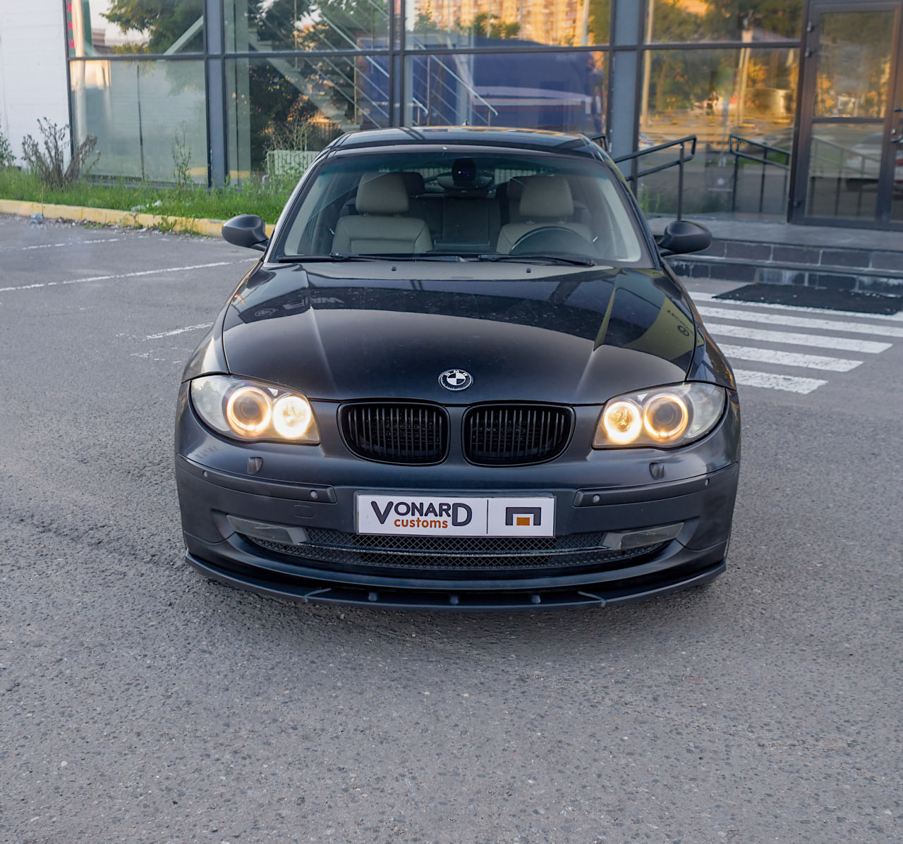 картинка Сплиттер переднего бампера BMW 1 E87 E81 рест. V2 vonard customs 