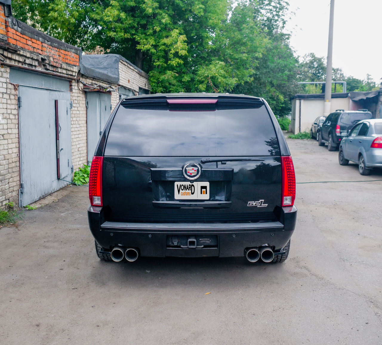 картинка Сплиттеры заднего бампера Cadillac Escalade 3 - под покраску vonard customs 