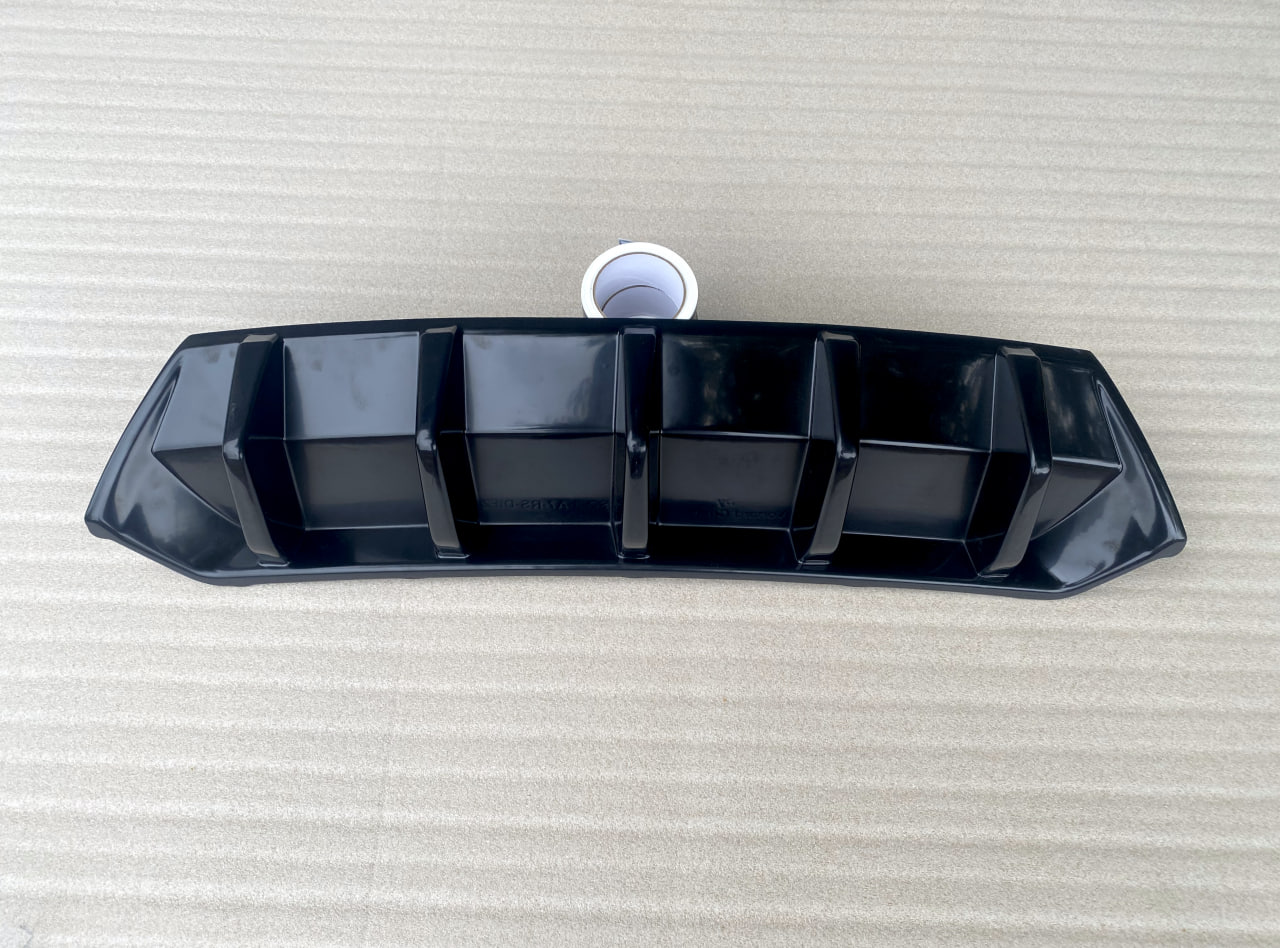 картинка Диффузор вставка заднего бампера Skoda Octavia 3 A7 RS (ver. 2) - под покраску vonard customs 