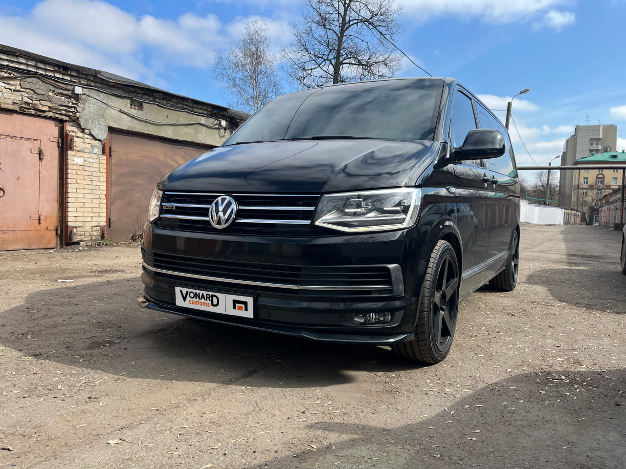 картинка Сплиттер переднего бампера VW T6 (прилегающий) - под покраску vonard customs 