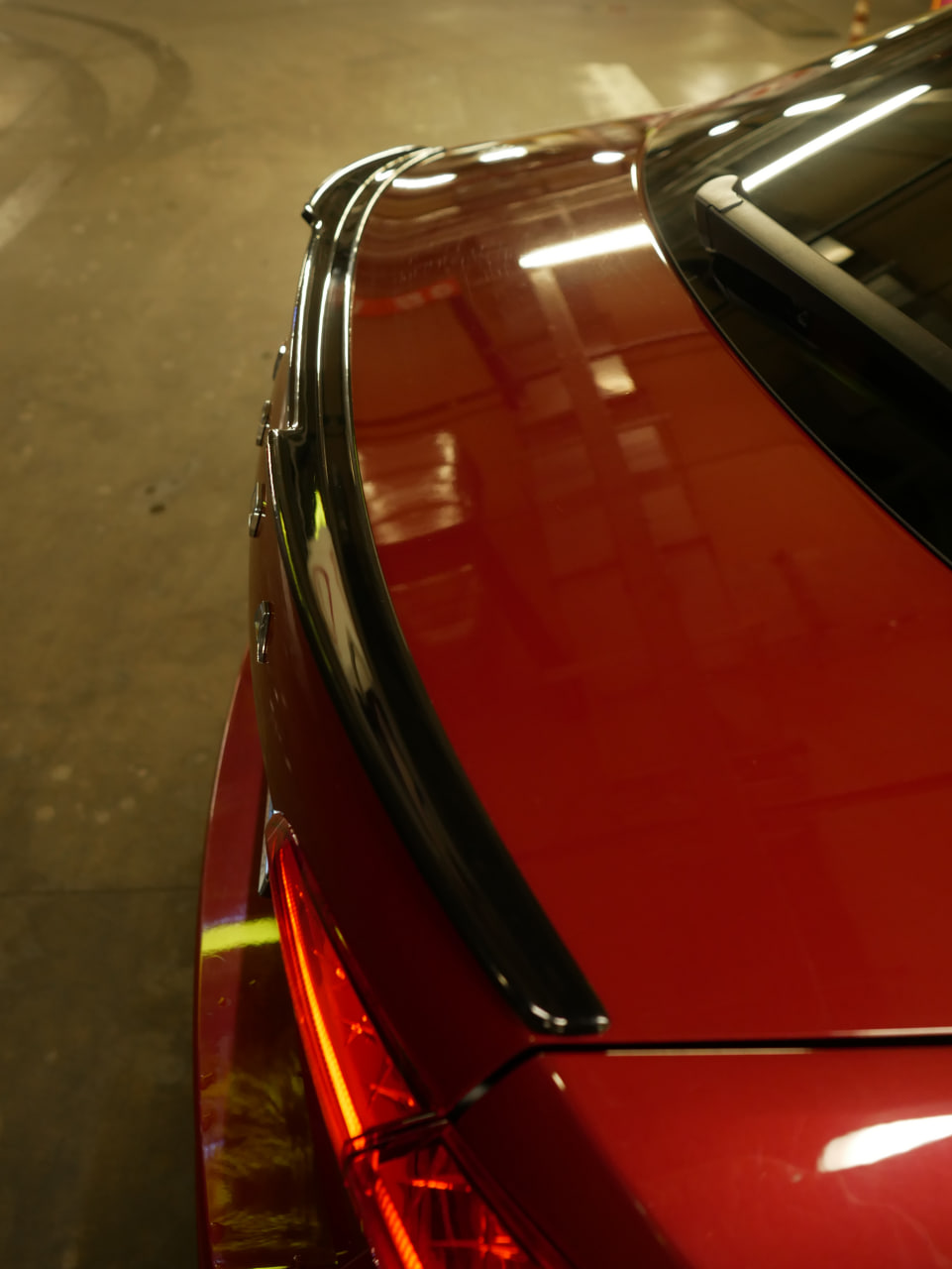 картинка Спойлер лезвие крышки багажника Skoda Rapid - под покраску vonard customs 