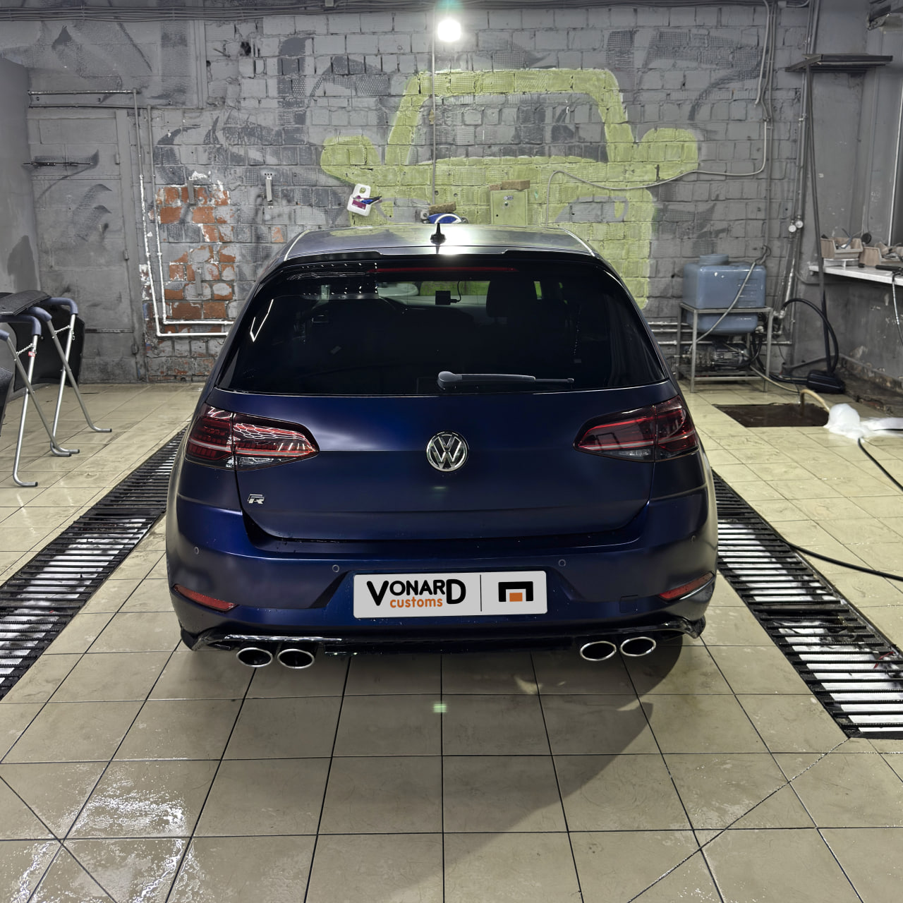 картинка Спойлер лезвие крышки багажника VW Golf 7 R (GTI, R-line) vonard customs 