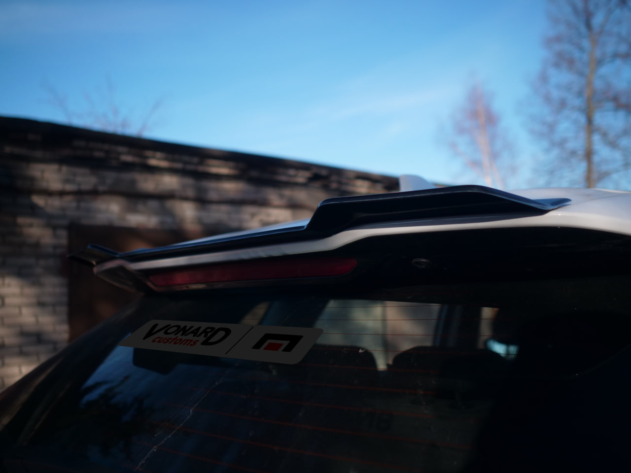 картинка Спойлер лезвие крышки багажника EXEED LХ 1 - под покраску vonard customs 