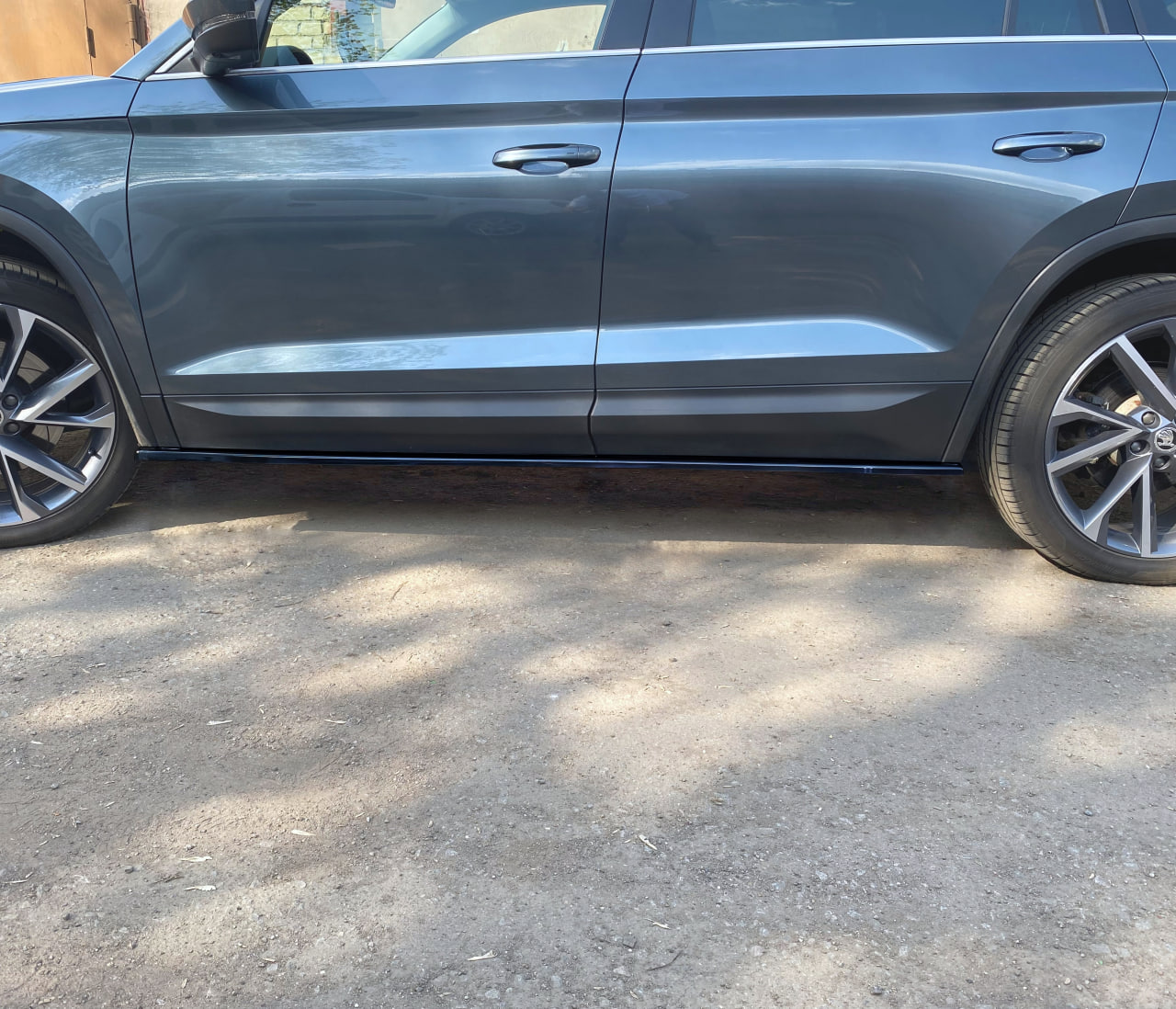 картинка Лезвия под пороги Skoda Kodiaq 1 vonard customs 