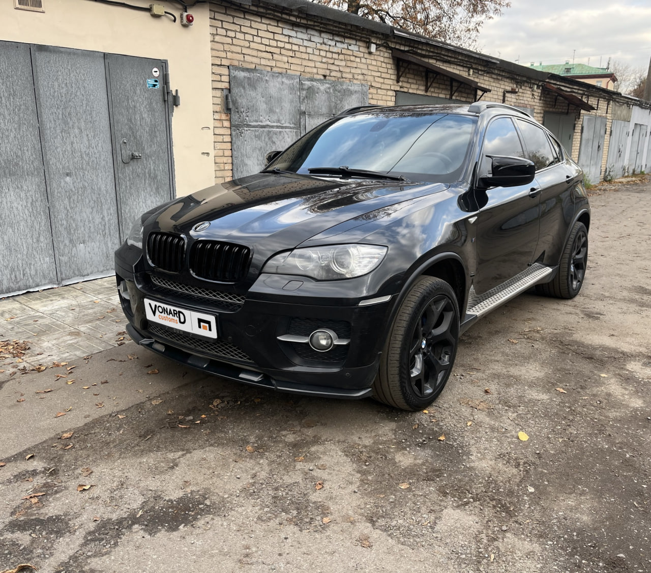 картинка Сплиттер переднего бампера BMW X6 E71 (ver. 2) vonard customs 