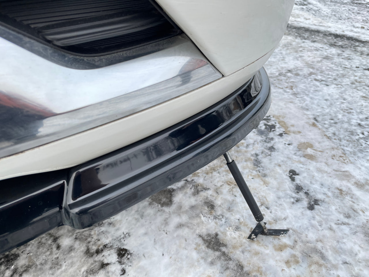 картинка Сплиттер переднего бампера Haval Jolion 1 vonard customs 