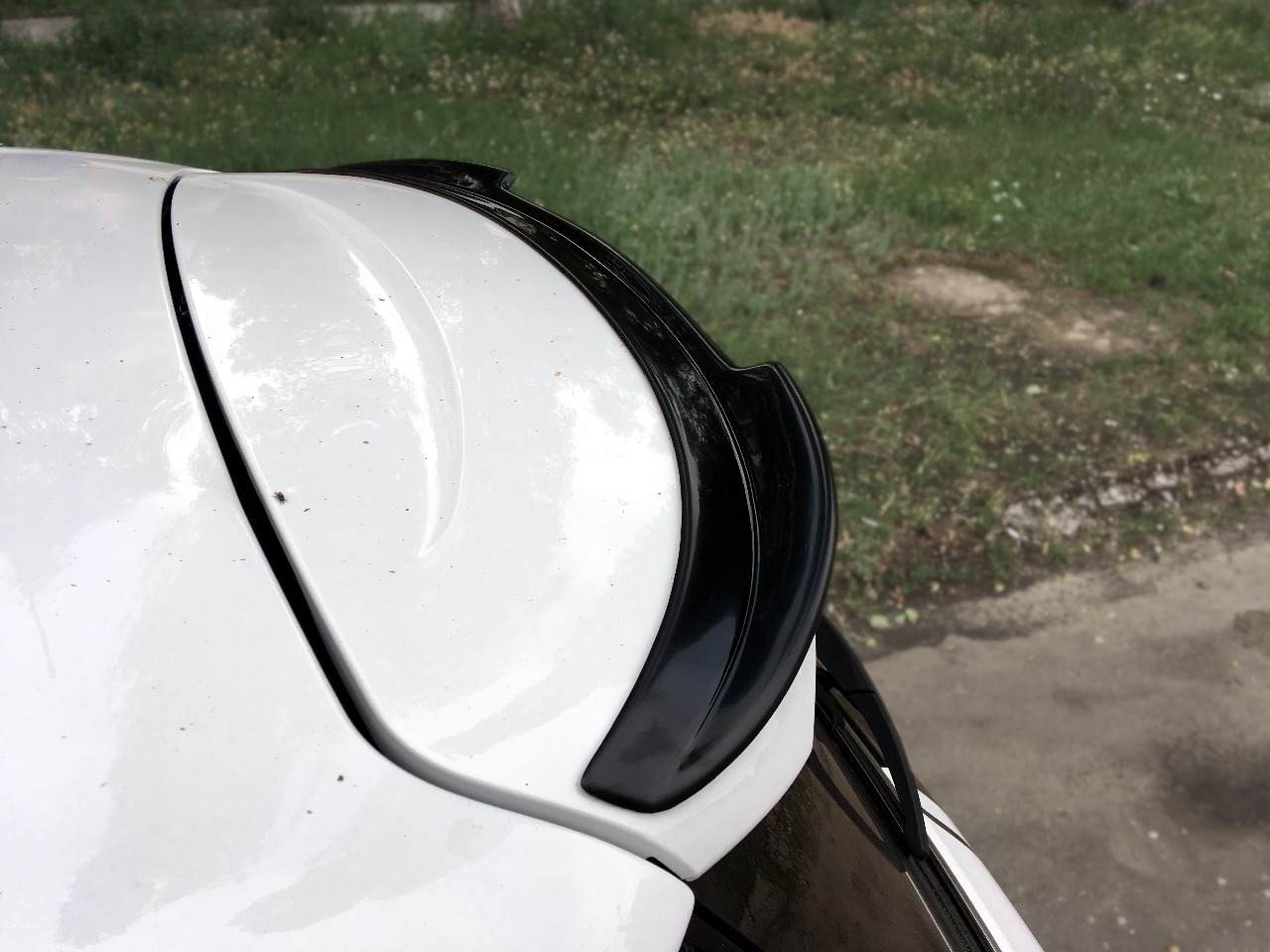 картинка Спойлер лезвие крышки багажника MINI R60 Countryman S - под покраску vonard customs 