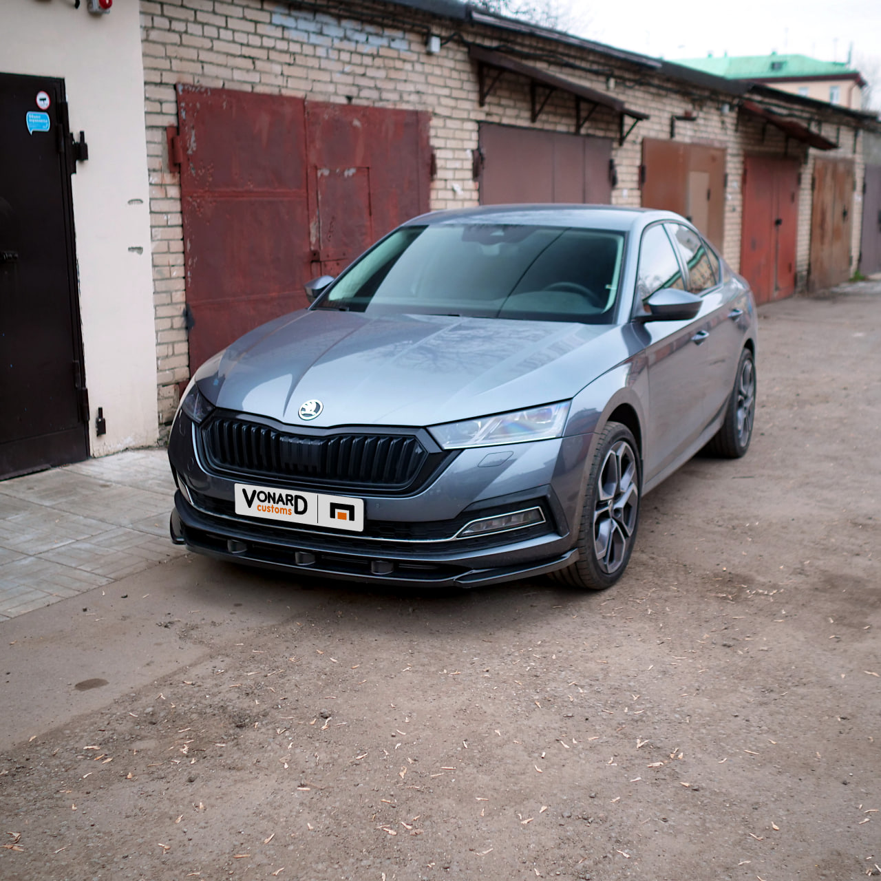 картинка Сплиттер переднего бампера Skoda Octavia 4 A8 vonard customs 