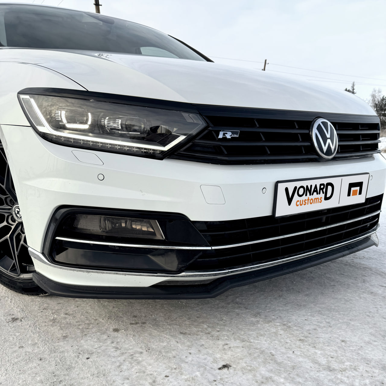картинка Сплиттер переднего бампера VW Passat B8 R-line vonard customs 