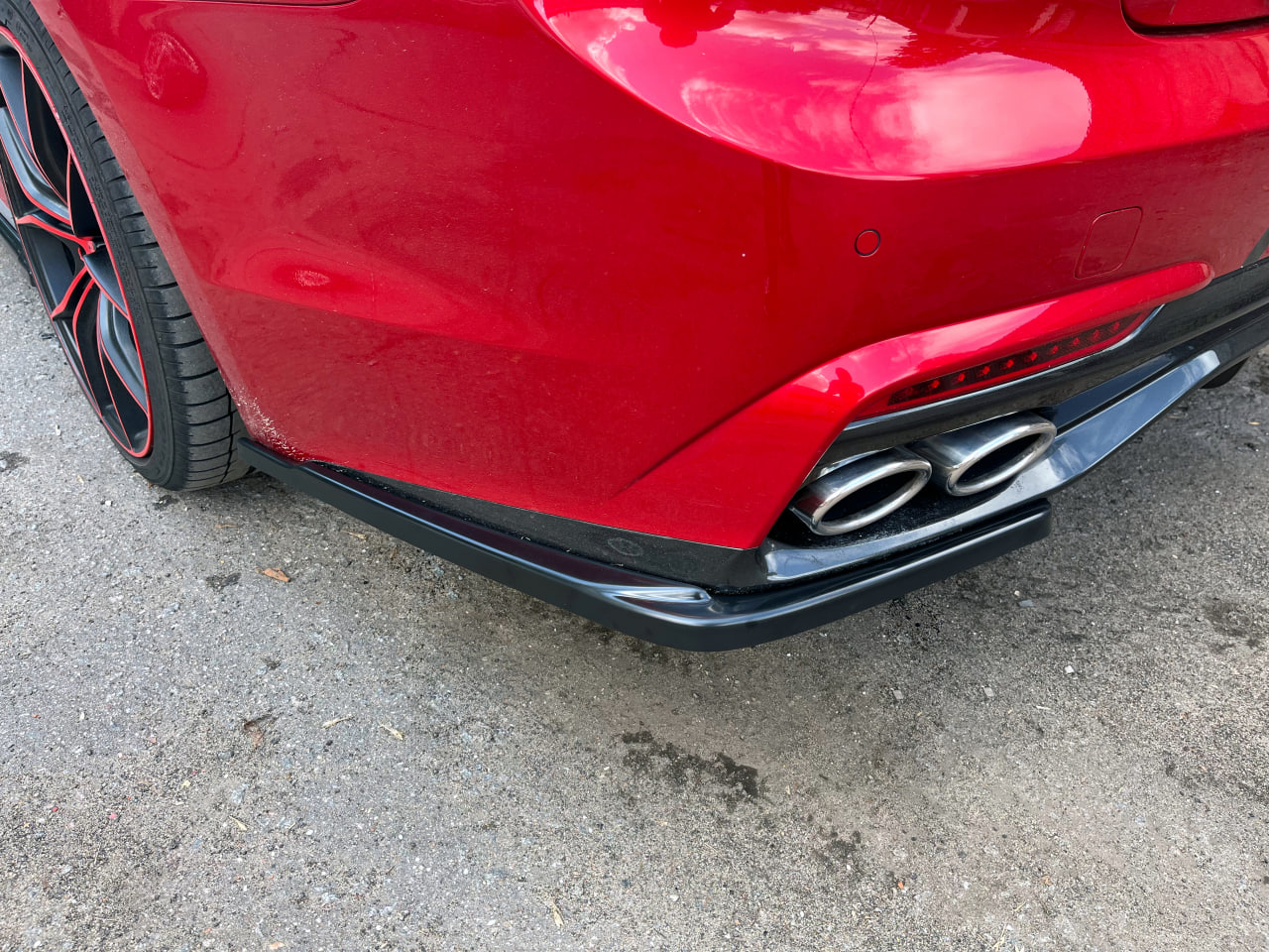 картинка Сплиттеры заднего бампера KIA Stinger 1 vonard customs 