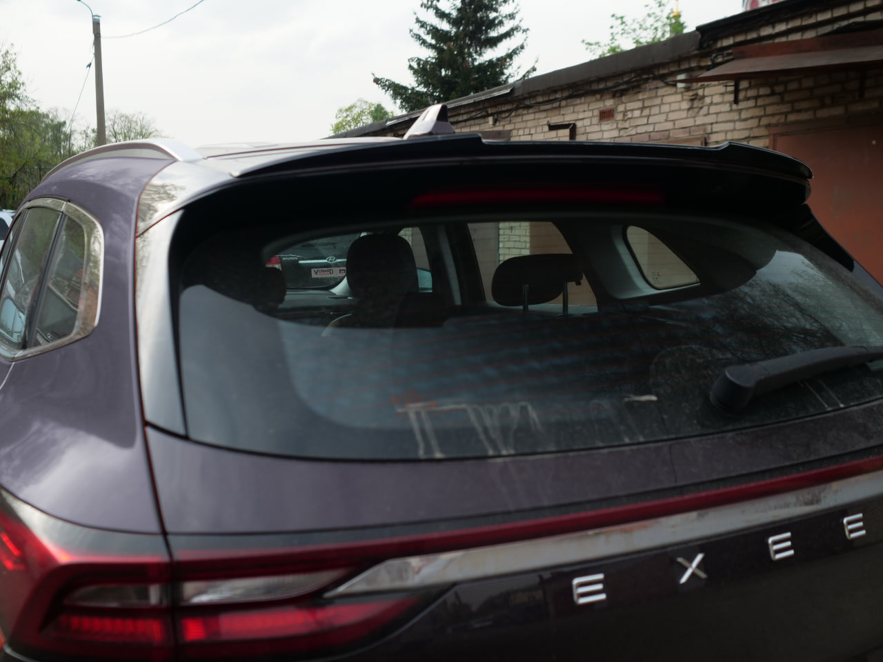 картинка Спойлер лезвие крышки багажника EXEED TXL I рест. - под покраску vonard customs 