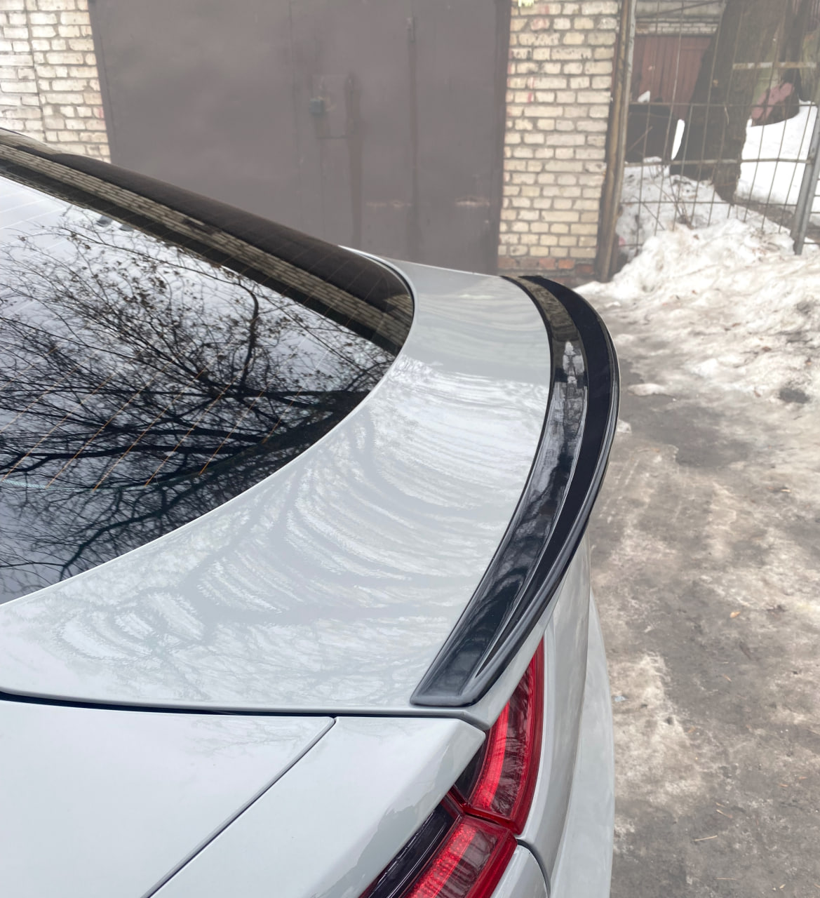 картинка Спойлер лезвие крышки багажника KIA Stinger 1 (без выемки) vonard customs 