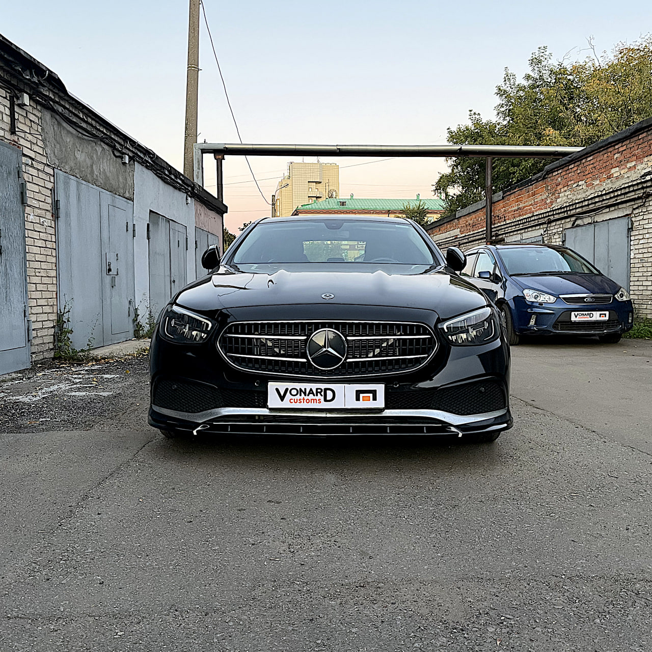 картинка Сплиттер переднего бампера Mercedes E W213 стандарт рест. - под покраску vonard customs 