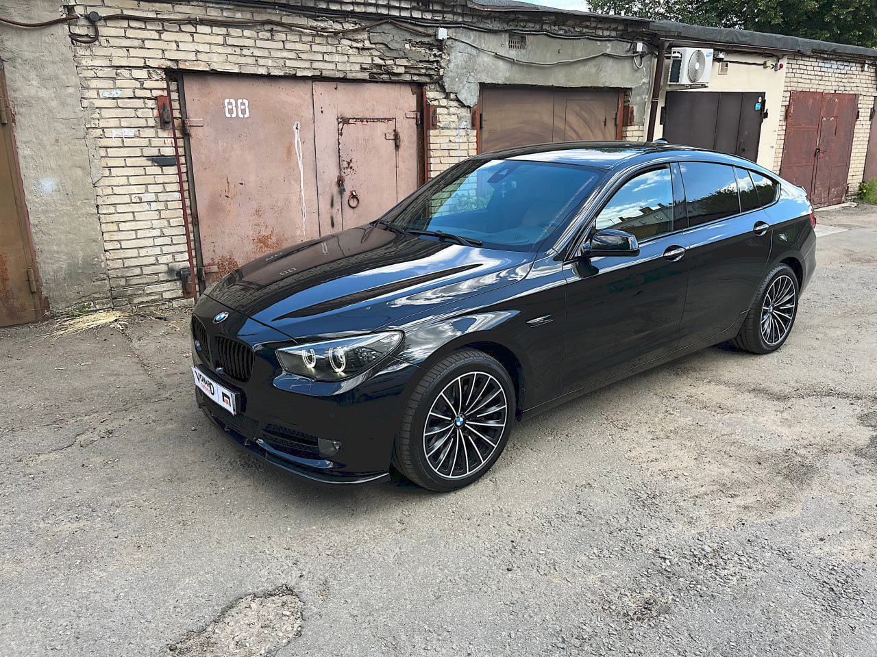 картинка Сплиттер переднего бампера BMW 5 F07 GT vonard customs 