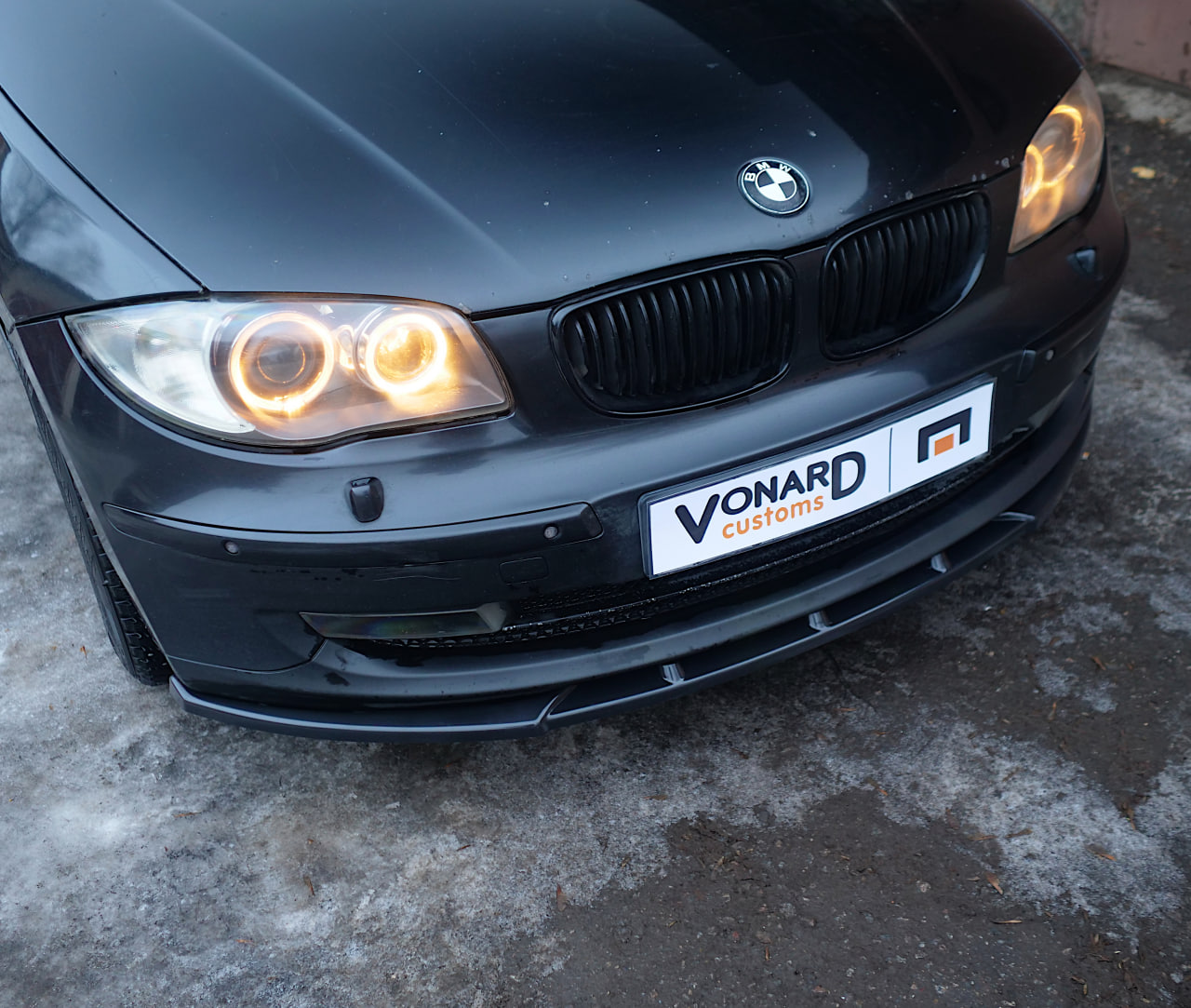 картинка Сплиттер переднего бампера BMW 1 E87 E81 рест. V2 vonard customs 