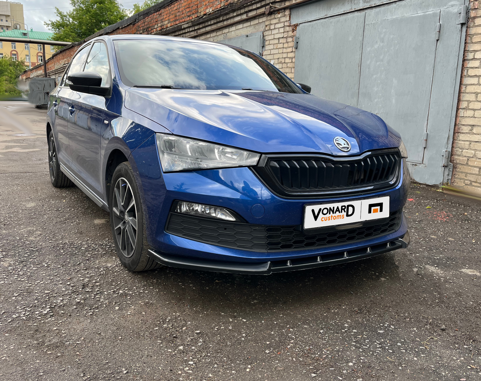 картинка Сплиттер переднего бампера Skoda Rapid 2 V2 - под покраску vonard customs 
