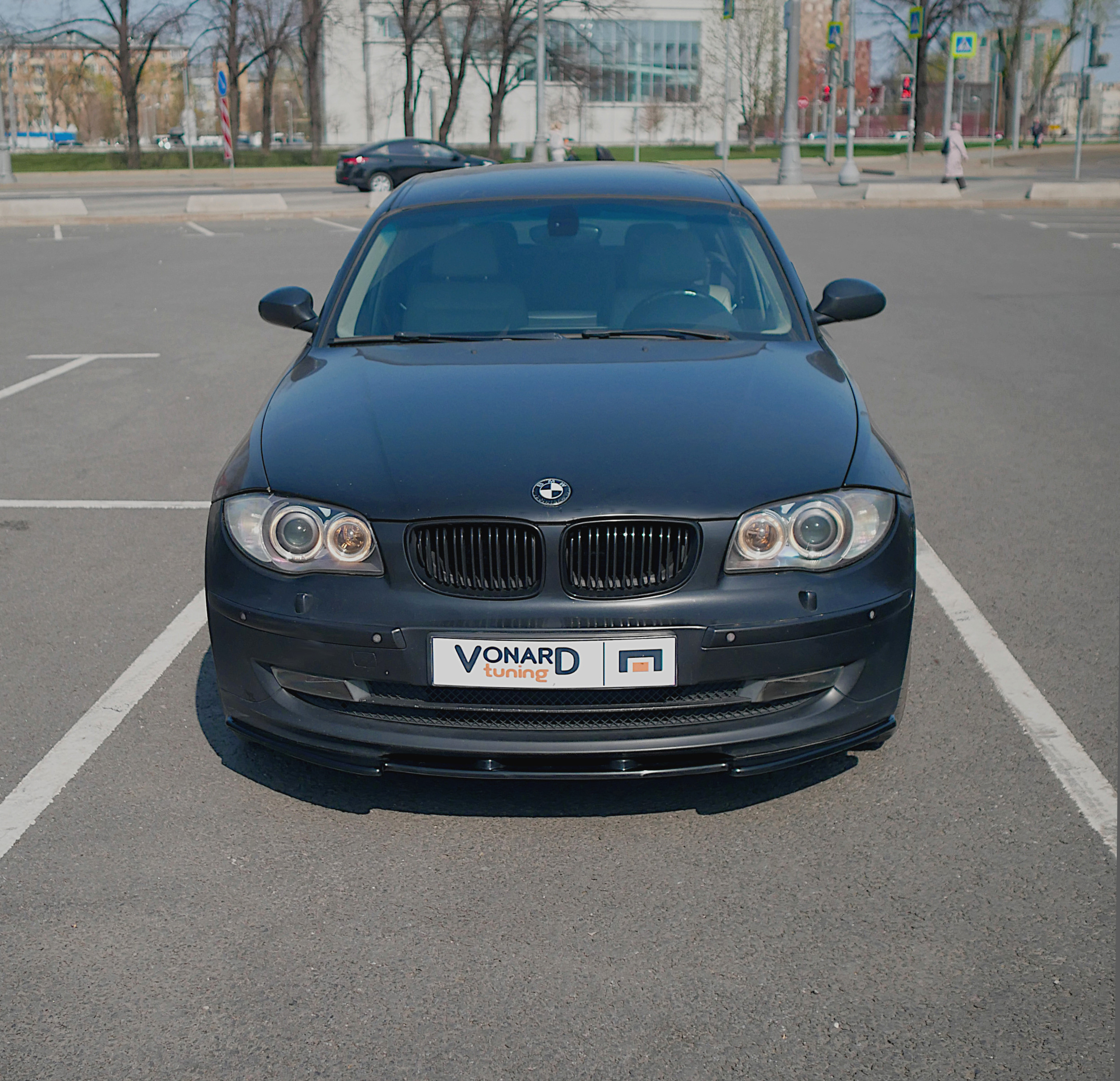 картинка Сплиттер переднего бампера BMW 1 E87 E81 рест. - под покраску vonard customs 