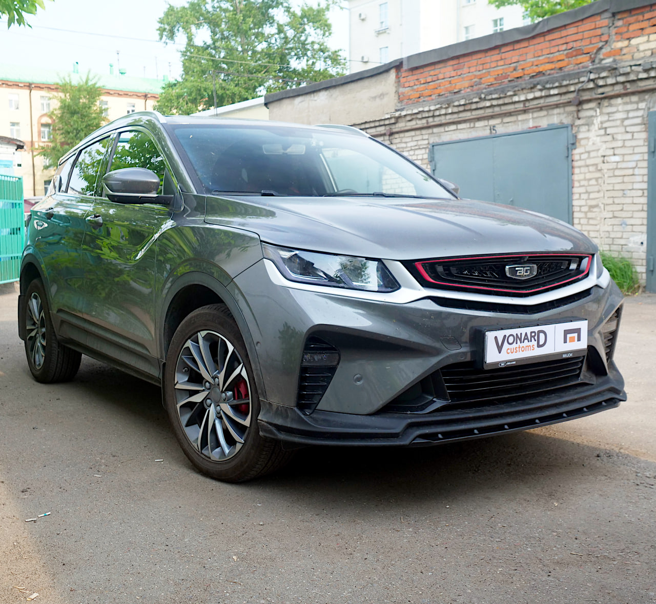 картинка Сплиттер (короткий) переднего бампера Geely Coolray 1 / Belgee X50 v2 vonard customs 