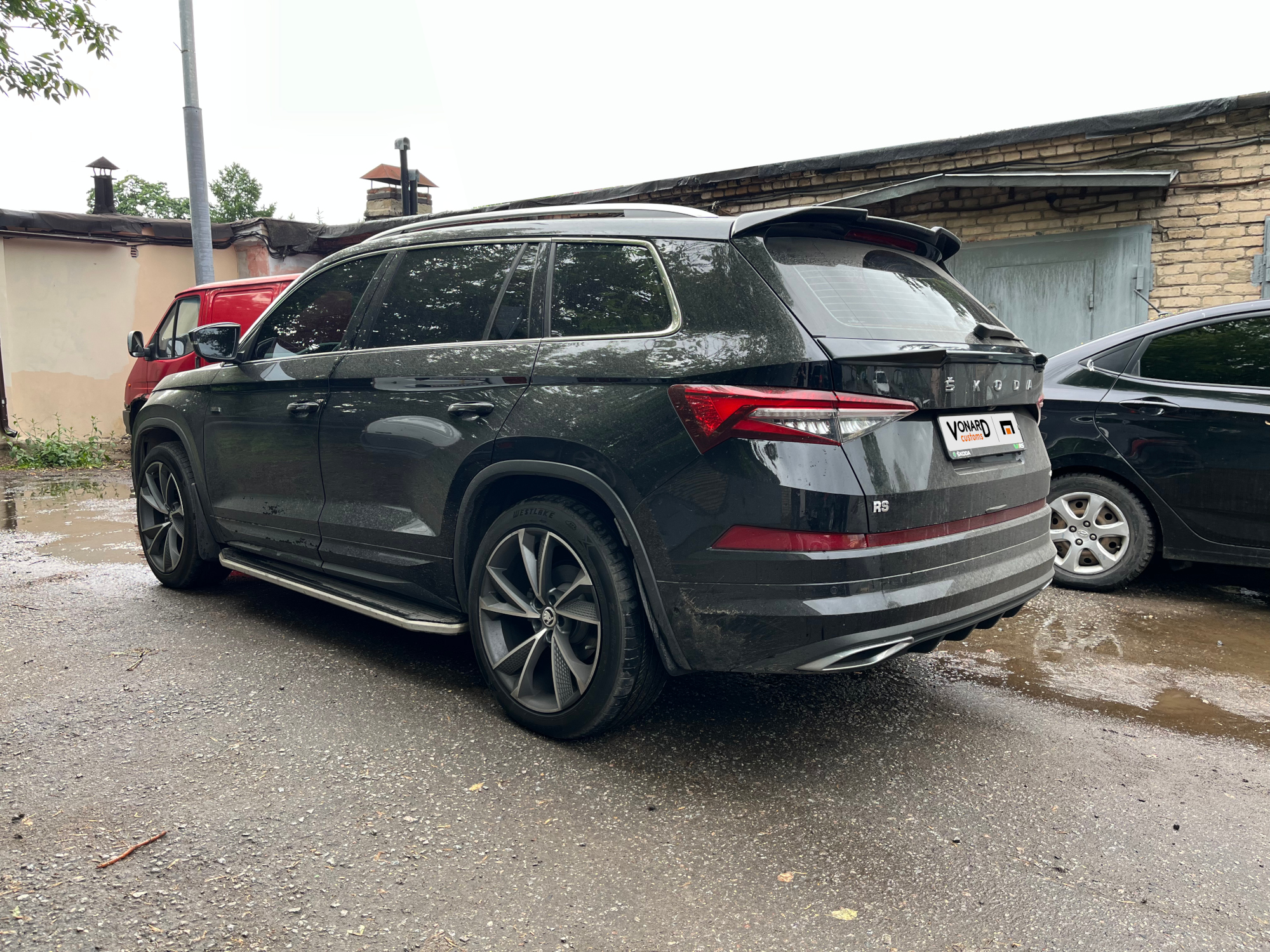 картинка Спойлер крышки багажника (нижний) Skoda Kodiaq 1 (ver. 2) vonard customs 