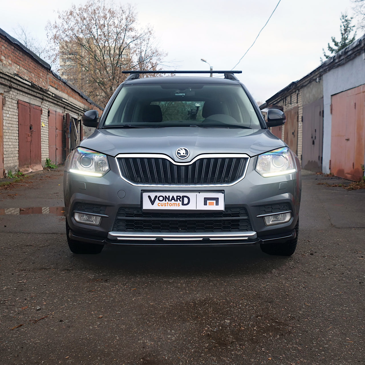 картинка Сплиттер переднего бампера Skoda Yeti 1 рест. - текстура vonard customs 