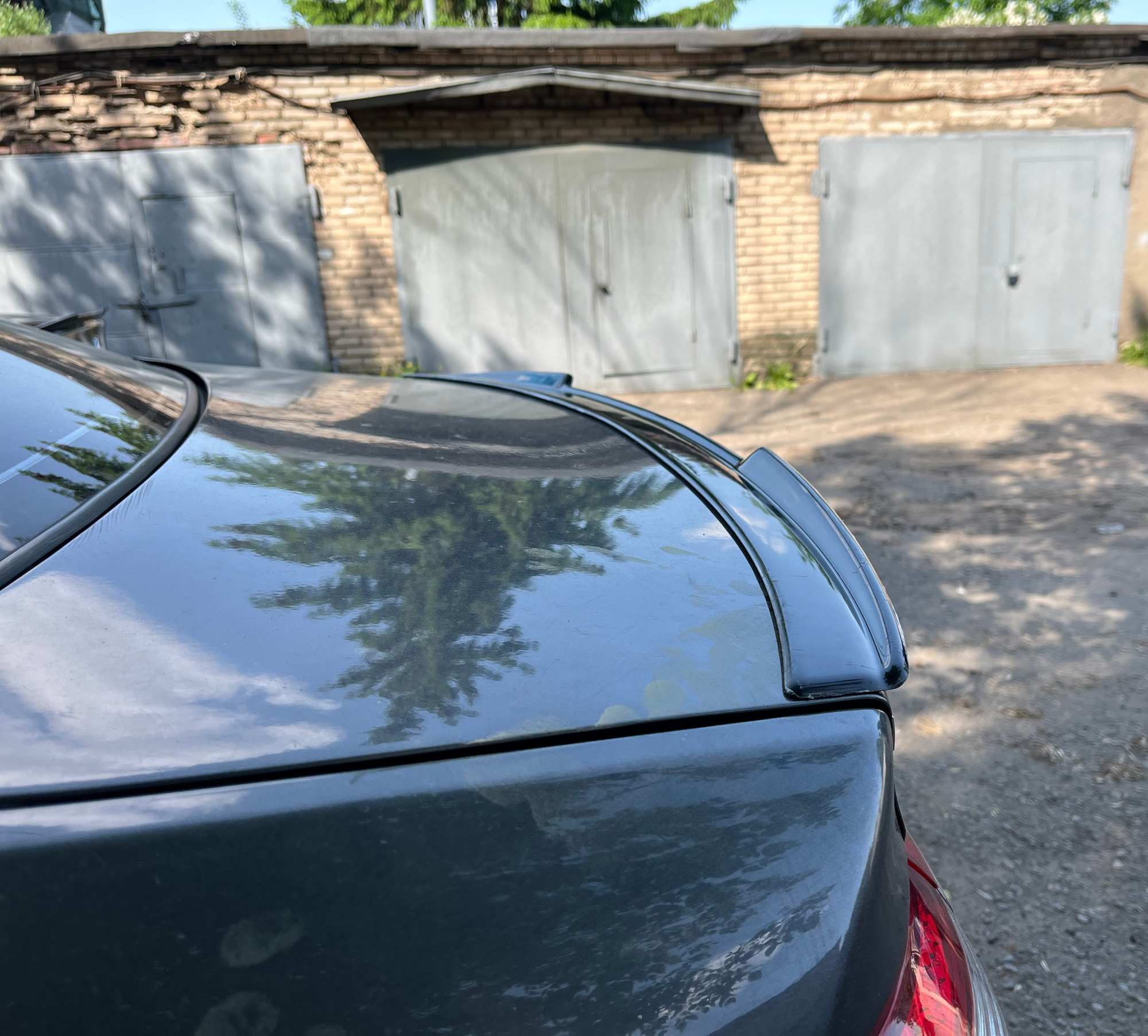 картинка Спойлер лезвие крышки багажника Kia Rio 3 (Ver. 2- Slim) vonard customs 