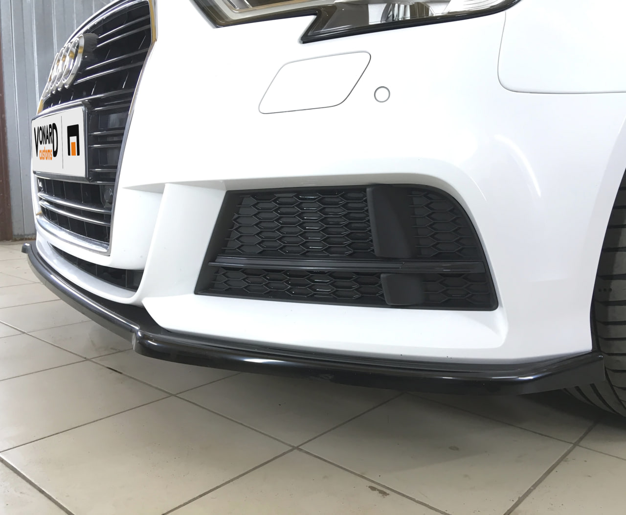 картинка Сплиттер переднего бампера Audi A3 8V S-Line рест. vonard customs 