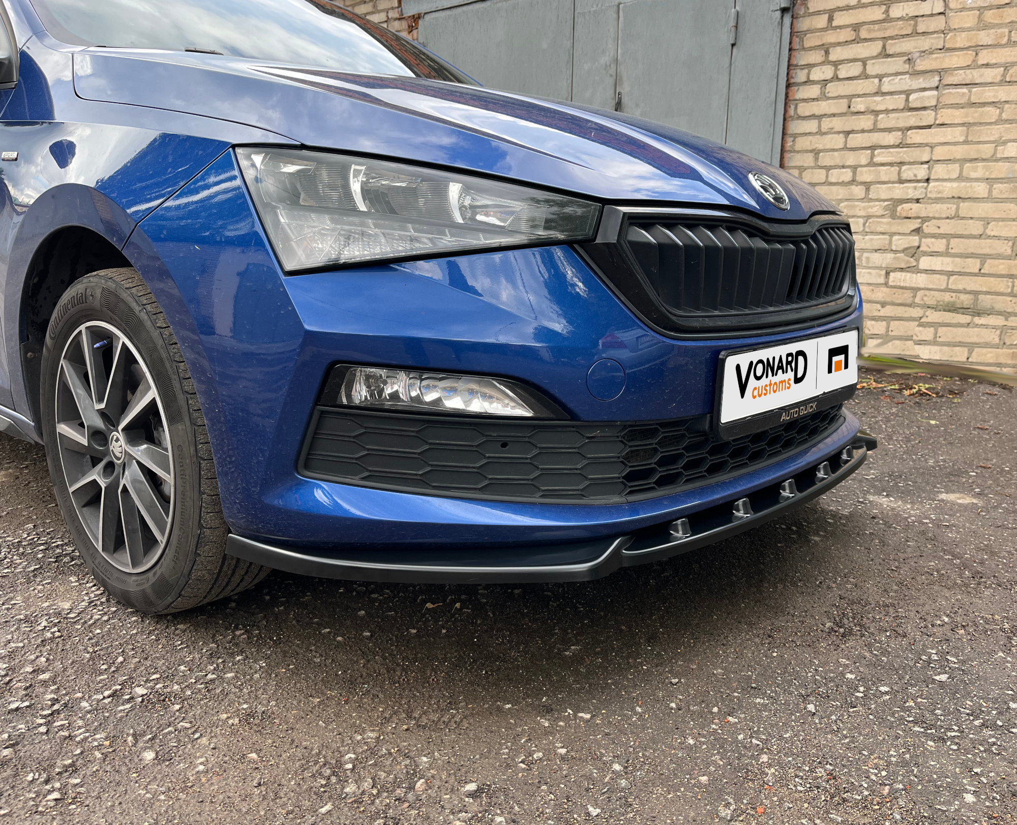 картинка Сплиттер переднего бампера Skoda Rapid 2 - текстура vonard customs 
