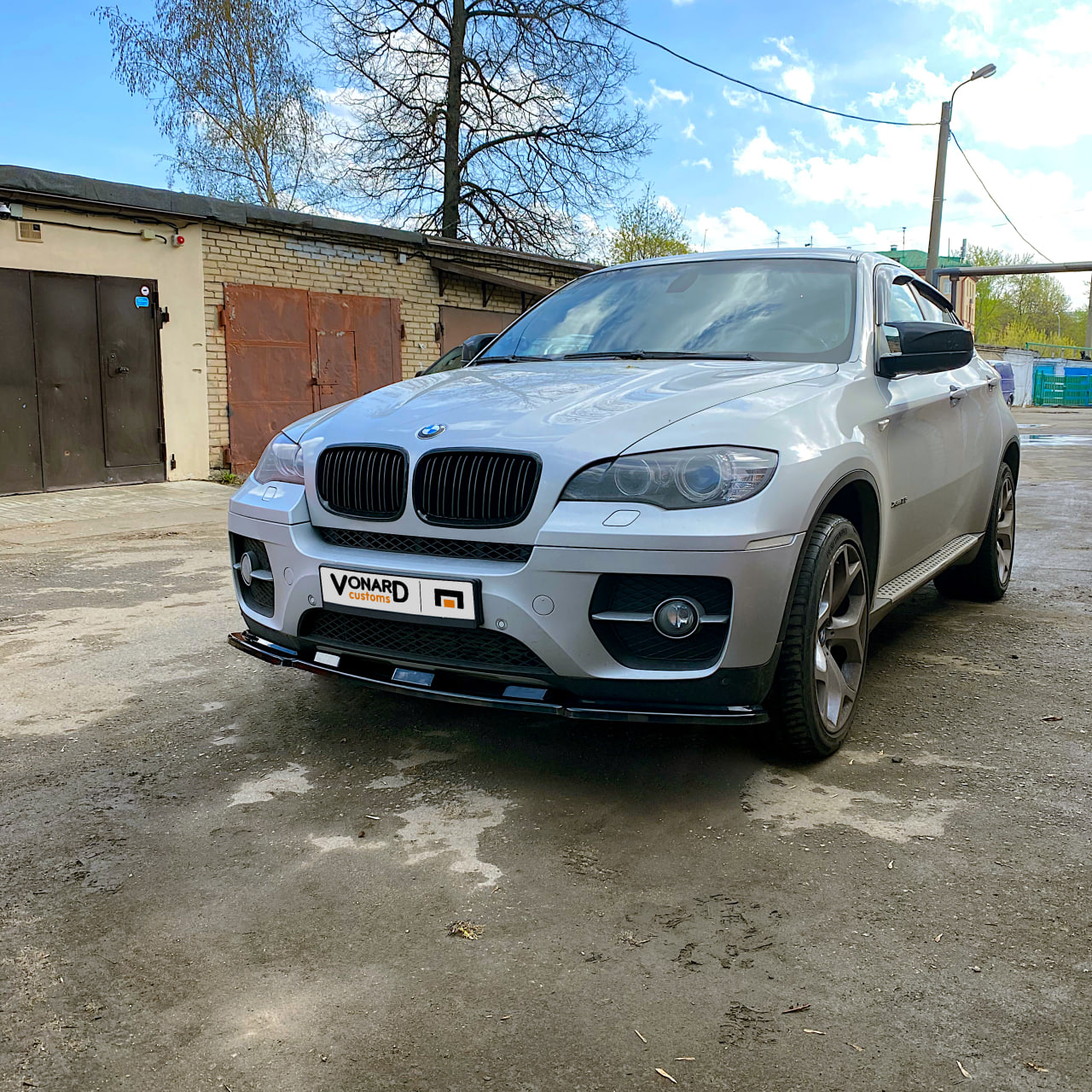 картинка Сплиттер переднего бампера BMW X6 E71 vonard customs 