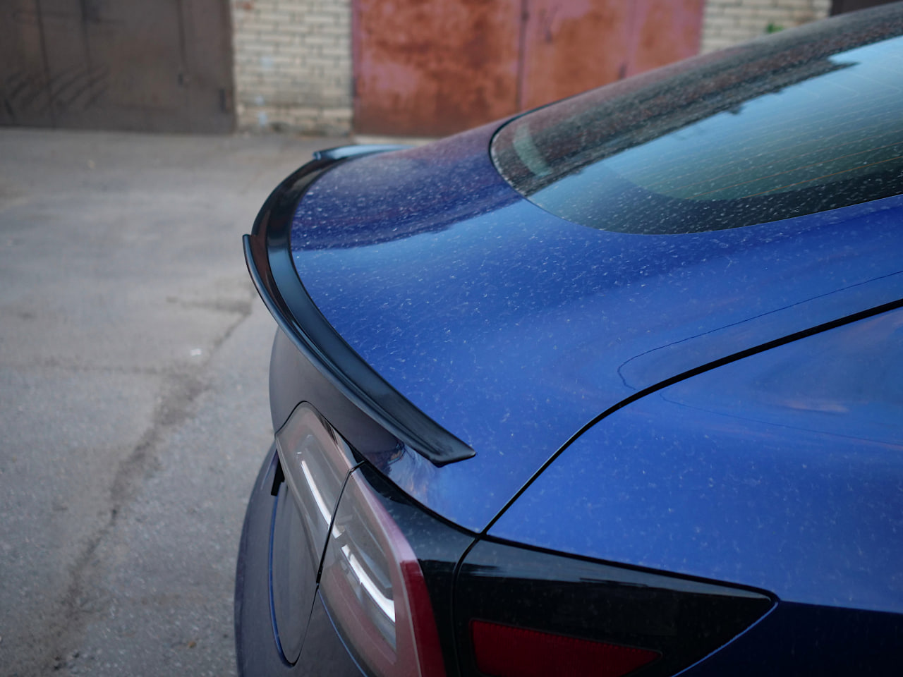 картинка Спойлер лезвие крышки багажника Tesla Model 3 - под покраску vonard customs 