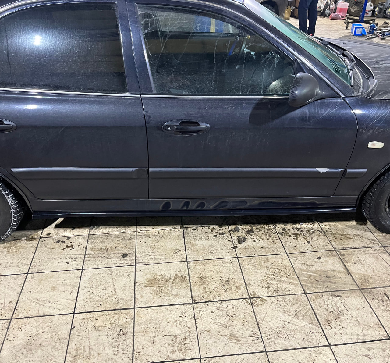 картинка Лезвия под пороги Hyundai Sonata 4 EF рест. vonard customs 