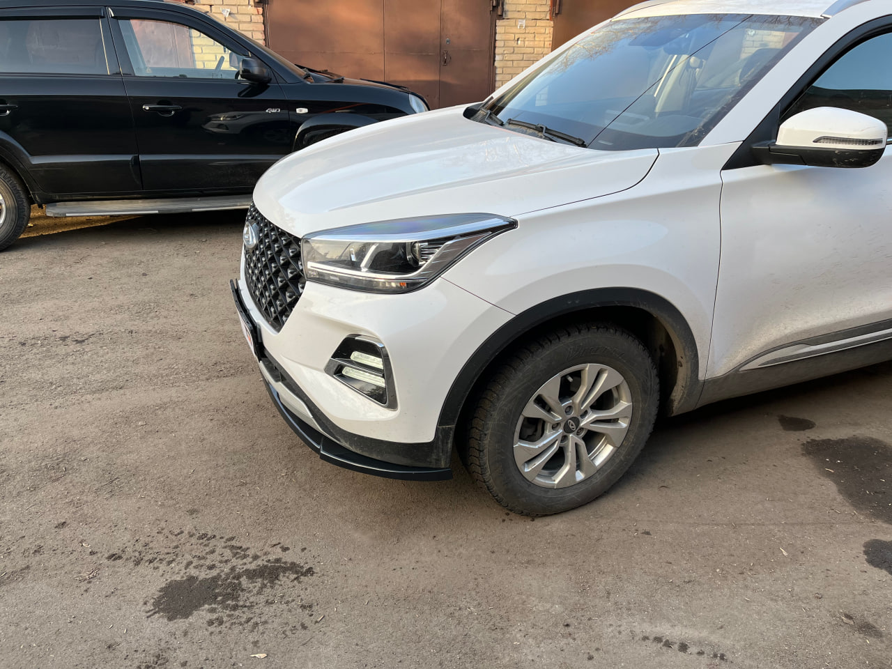 картинка Сплиттер переднего бампера  CHERY Tiggo 4 Pro - текстурный vonard customs 