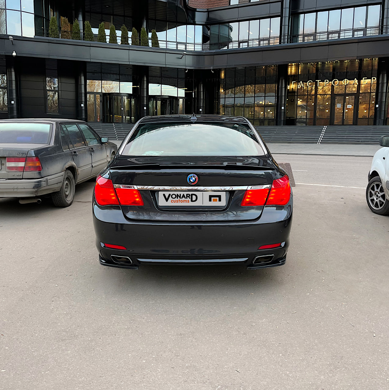 картинка Спойлер лезвие крышки багажника BMW 7 F01 F02 v2 vonard customs 