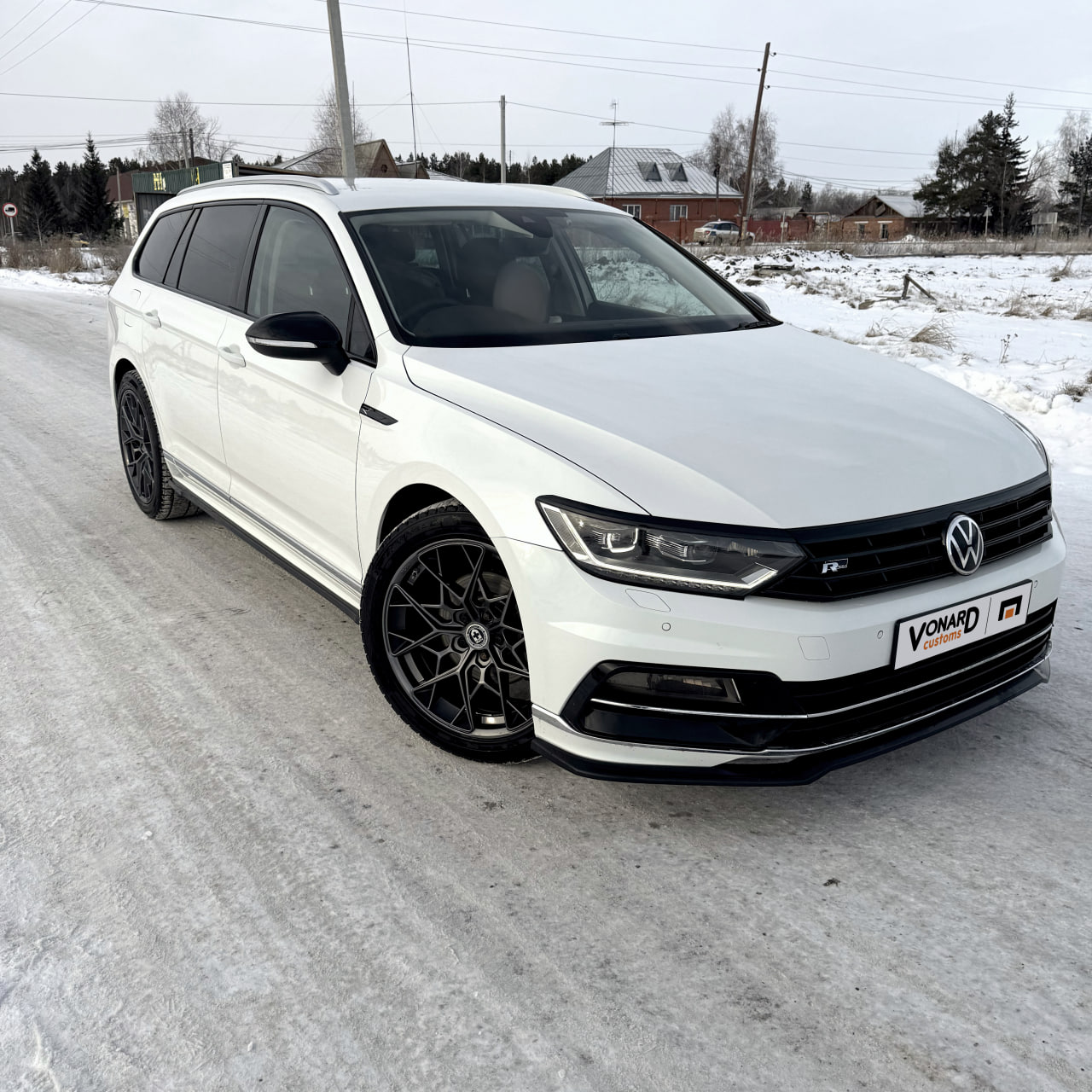 картинка Сплиттер переднего бампера VW Passat B8 R-line vonard customs 